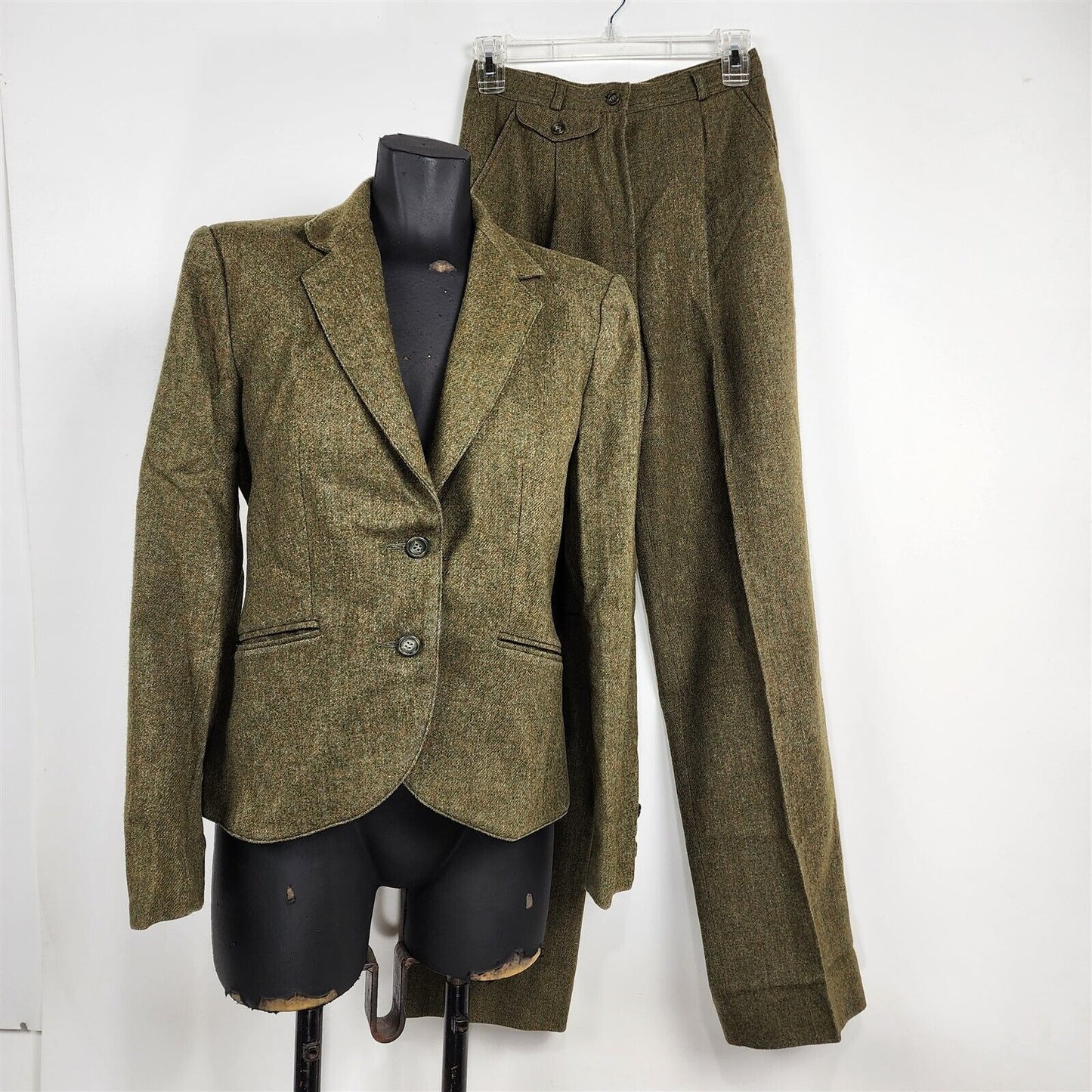 Vintage 1960s/70s The Villager Olive Green 3 Pc Jacket Pants & Skirt Suit Set