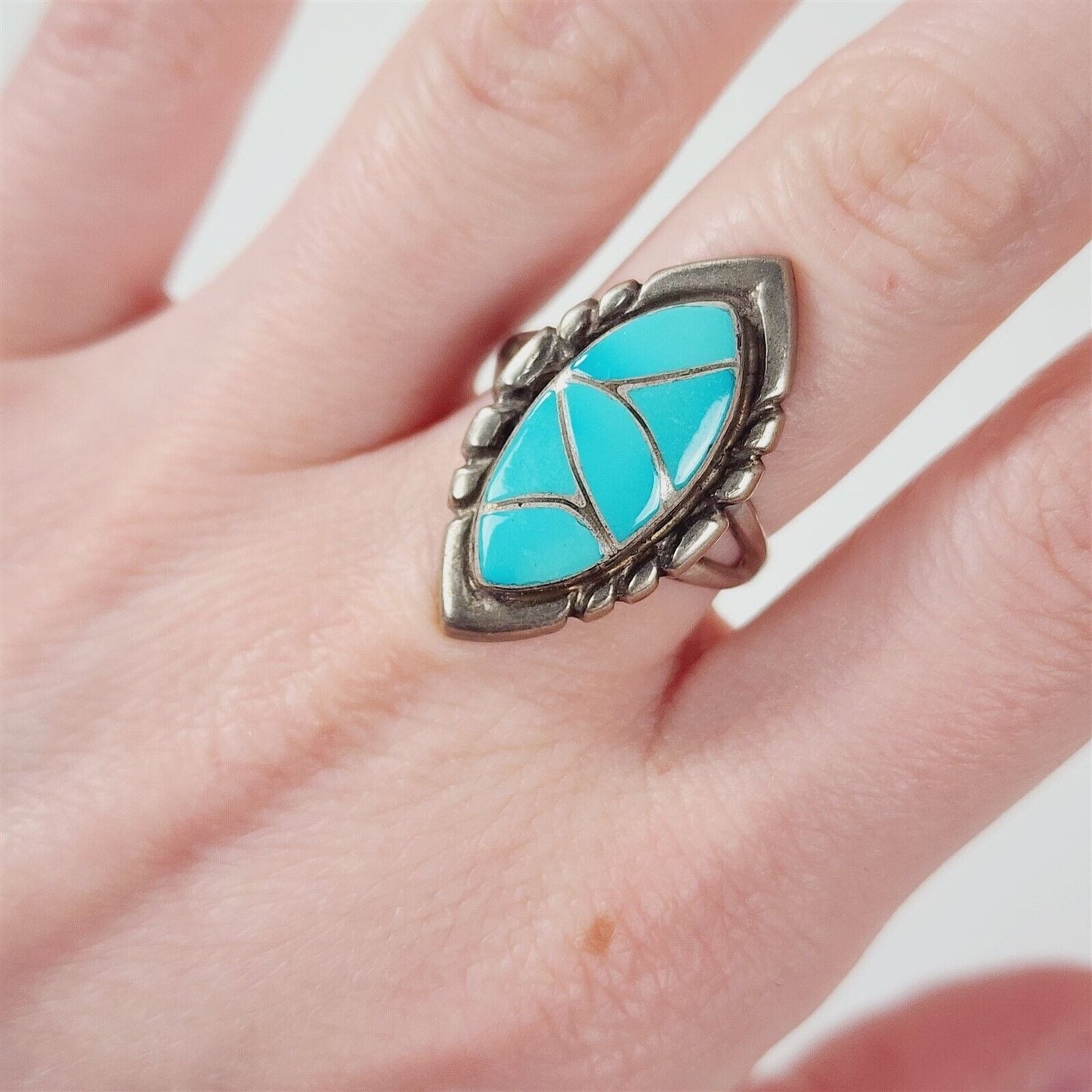 Vintage 925 Sterling Silver Turquoise Inlay Southwest Old Pawn Ring Size 7.5