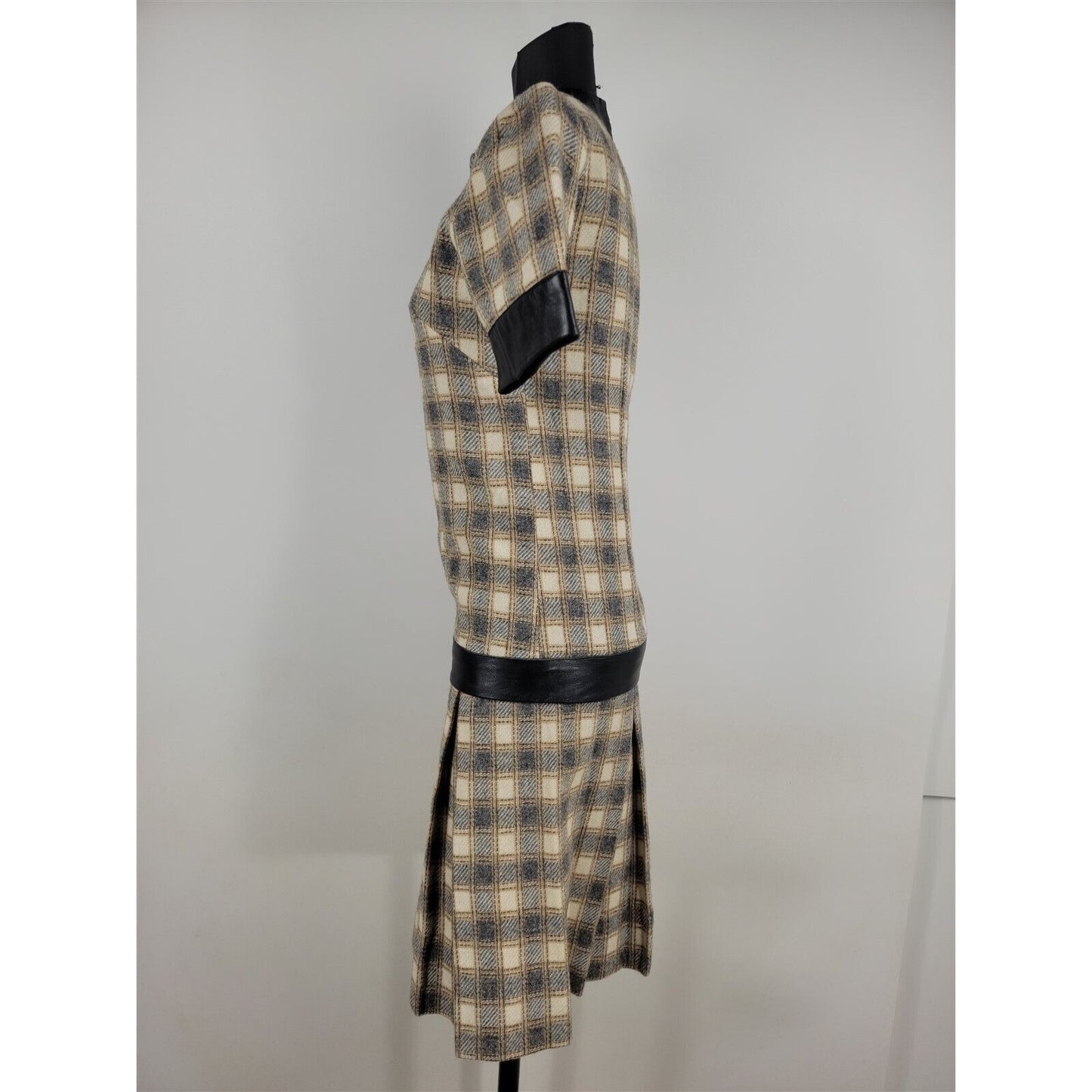 Vintage 1960s Pendleton 2 Piece Plaid Wool Gray & Cream Dress Womens Size S