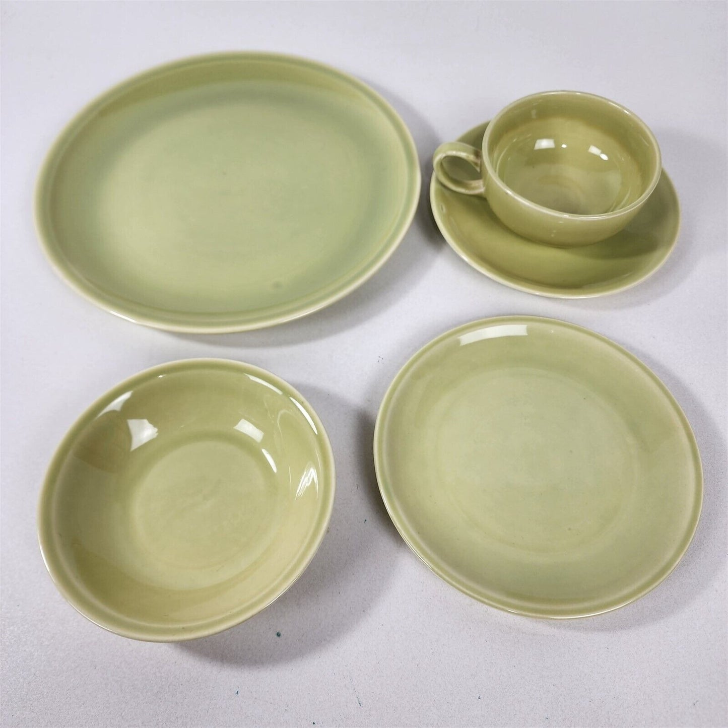 5 Pc Vintage Paden City Pottery Greenbriar Chartreuse Green Place Setting