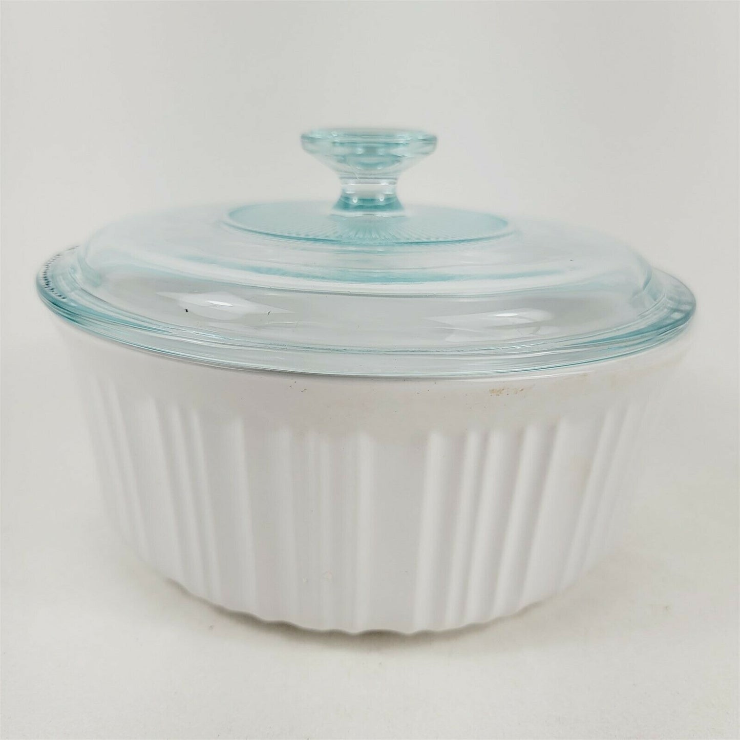 CorningWare French White Stoneware Bakeware Casserole Dish 2 1/2 qt, 2.3L