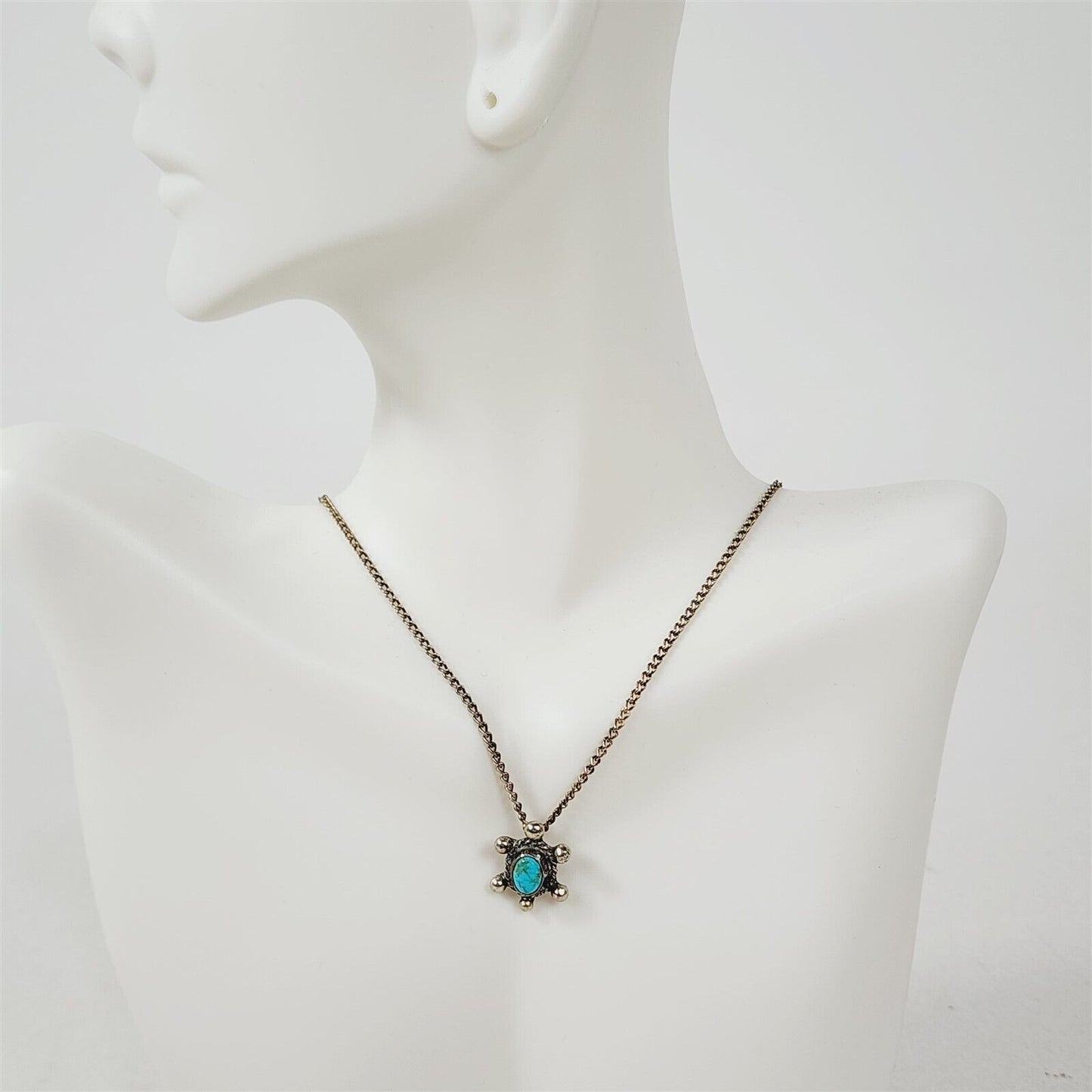 Vintage Small Turtle Turquoise Sterling Silver Necklace 16”