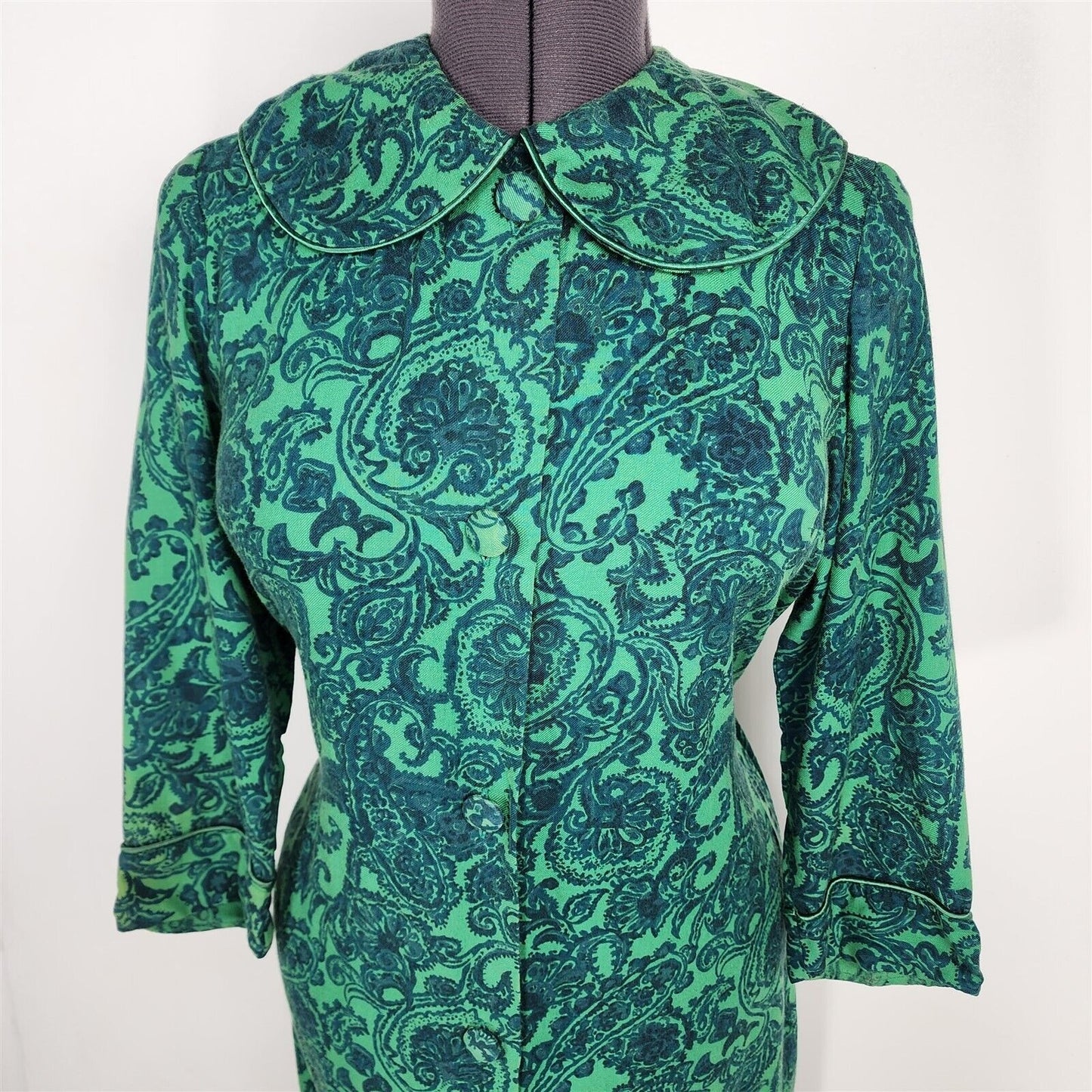 Vintage 1950s Dorian Viyella Wool Blend Green & Blue Paisley Floral Dress Robe