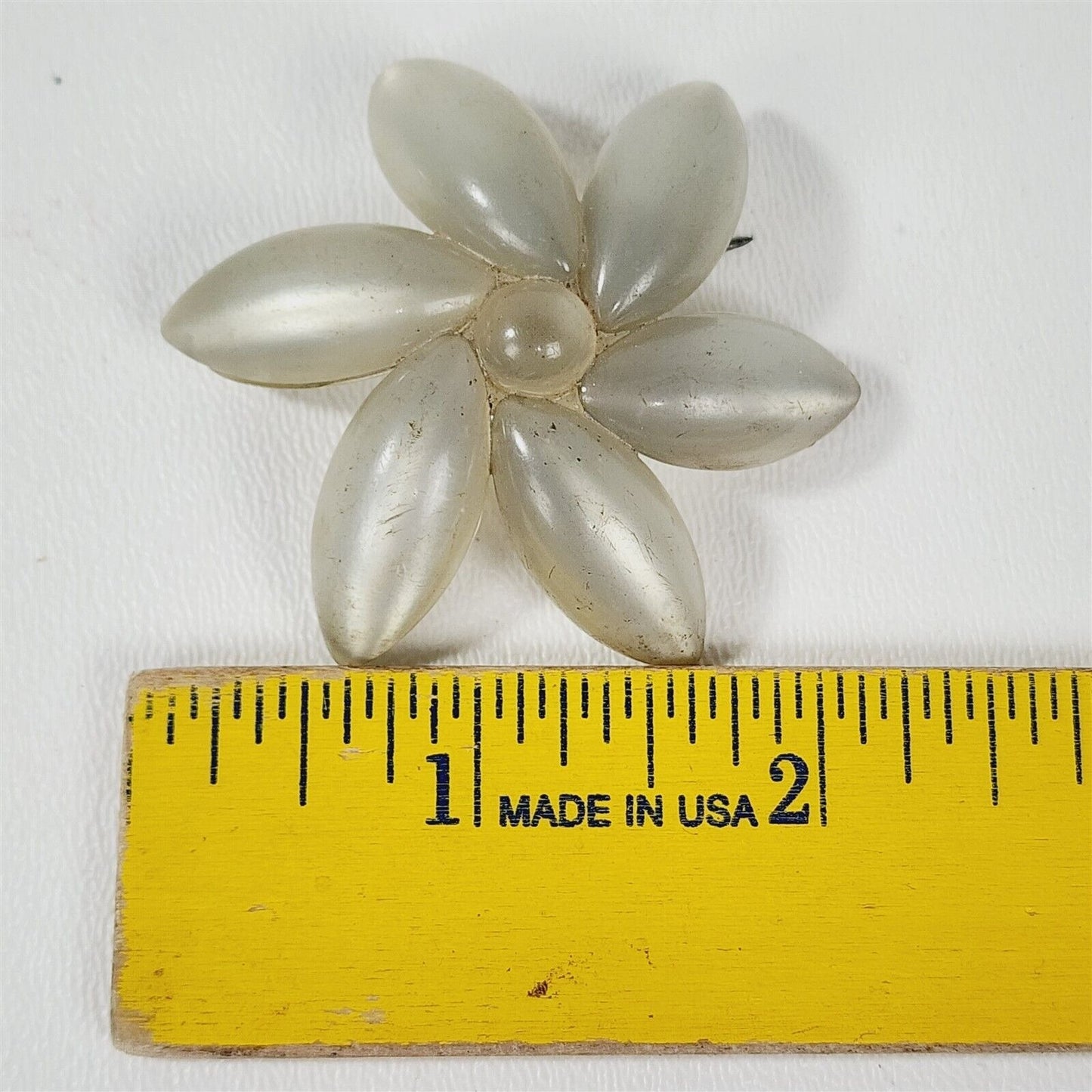 Vintage Lucite Flower Floral Brooch Pin