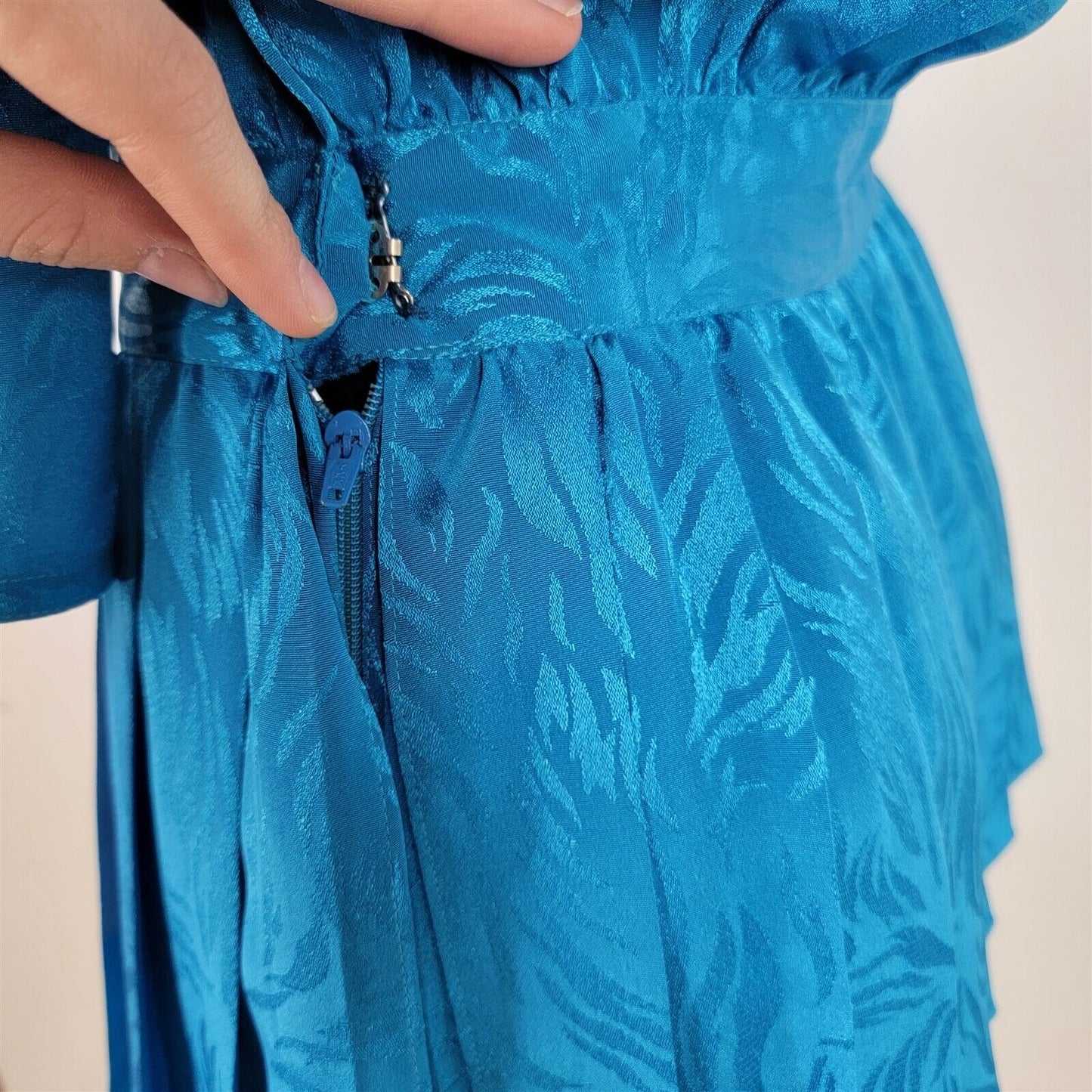 Vintage 80’s Nilani Embossed Blue Drop Waist Dress Womens Size 5/6