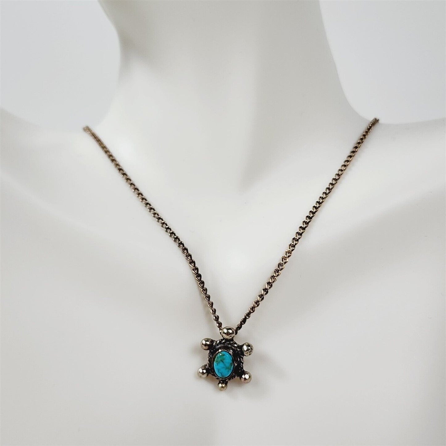 Vintage Small Turtle Turquoise Sterling Silver Necklace 16”