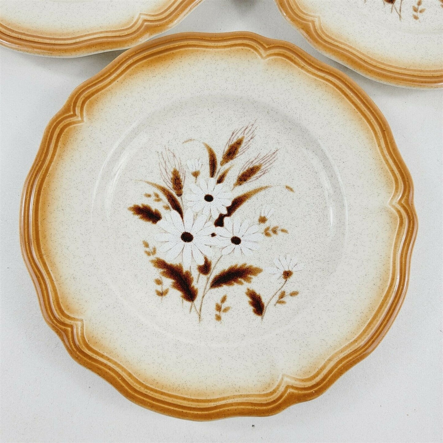 Vintage Meadowland Ironstone Daisy Wheat Set of 3 Salad Dessert Plates 7 3/4"