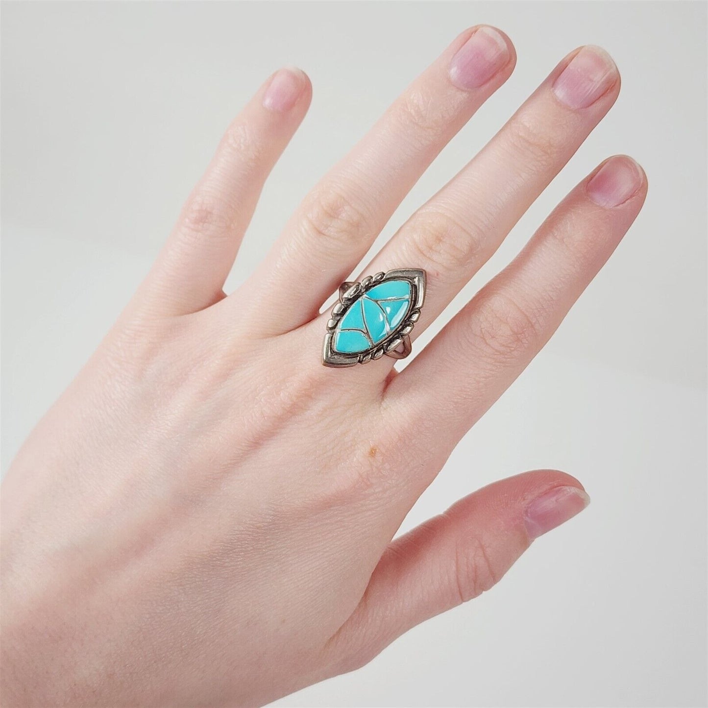 Vintage 925 Sterling Silver Turquoise Inlay Southwest Old Pawn Ring Size 7.5