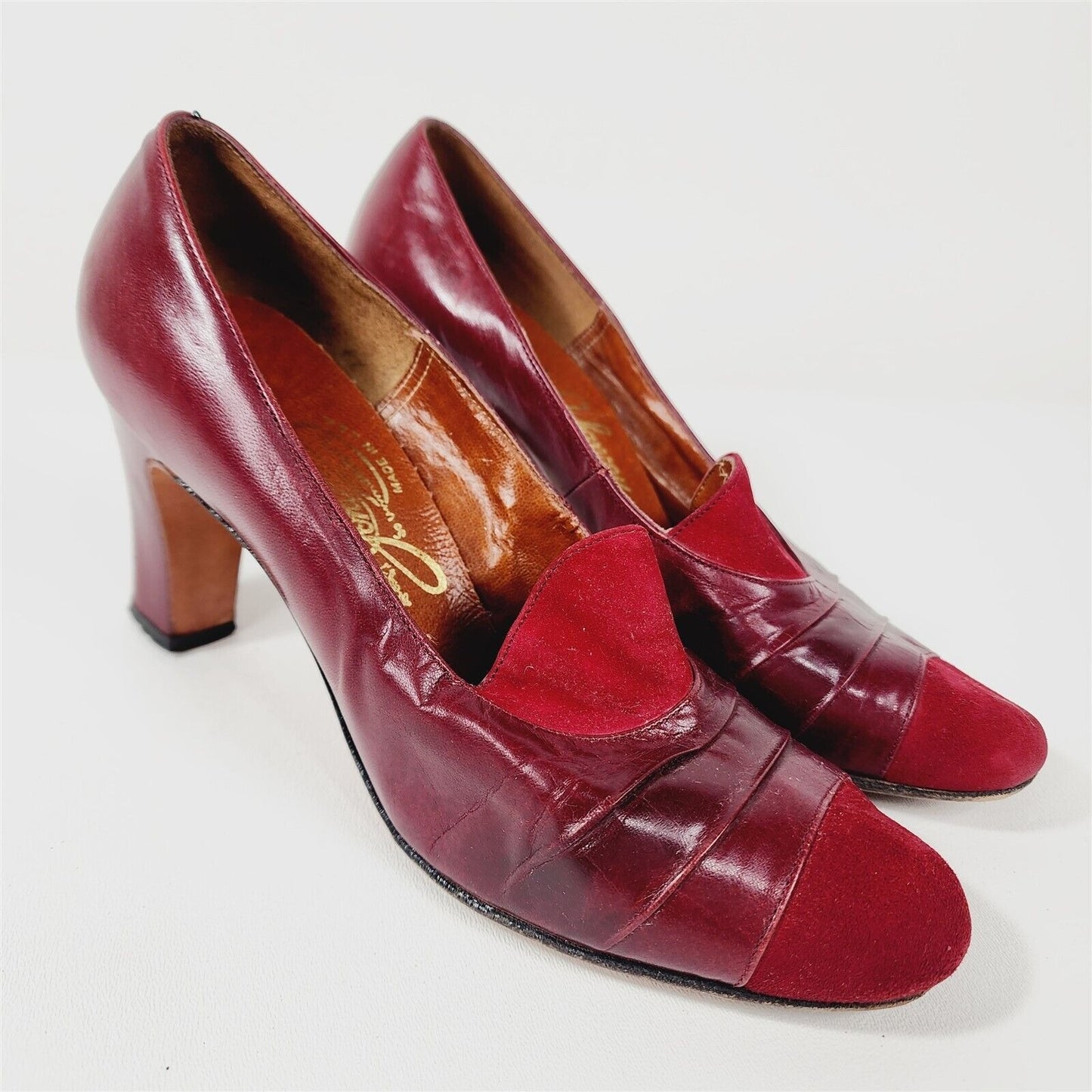 Vintage Johansen Red Two Tone Suede Leather Block Heels Womens Size 6