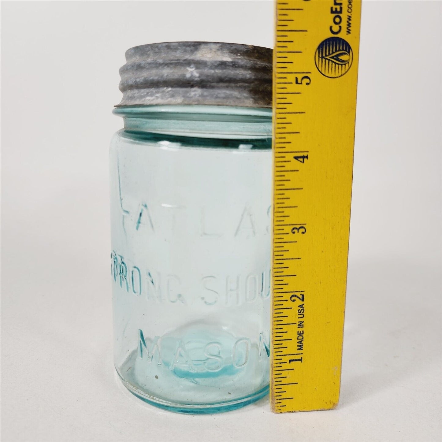 1900 Antique Atlas Strong Shoulder Mason Jar Pint Blue Zinc Lid