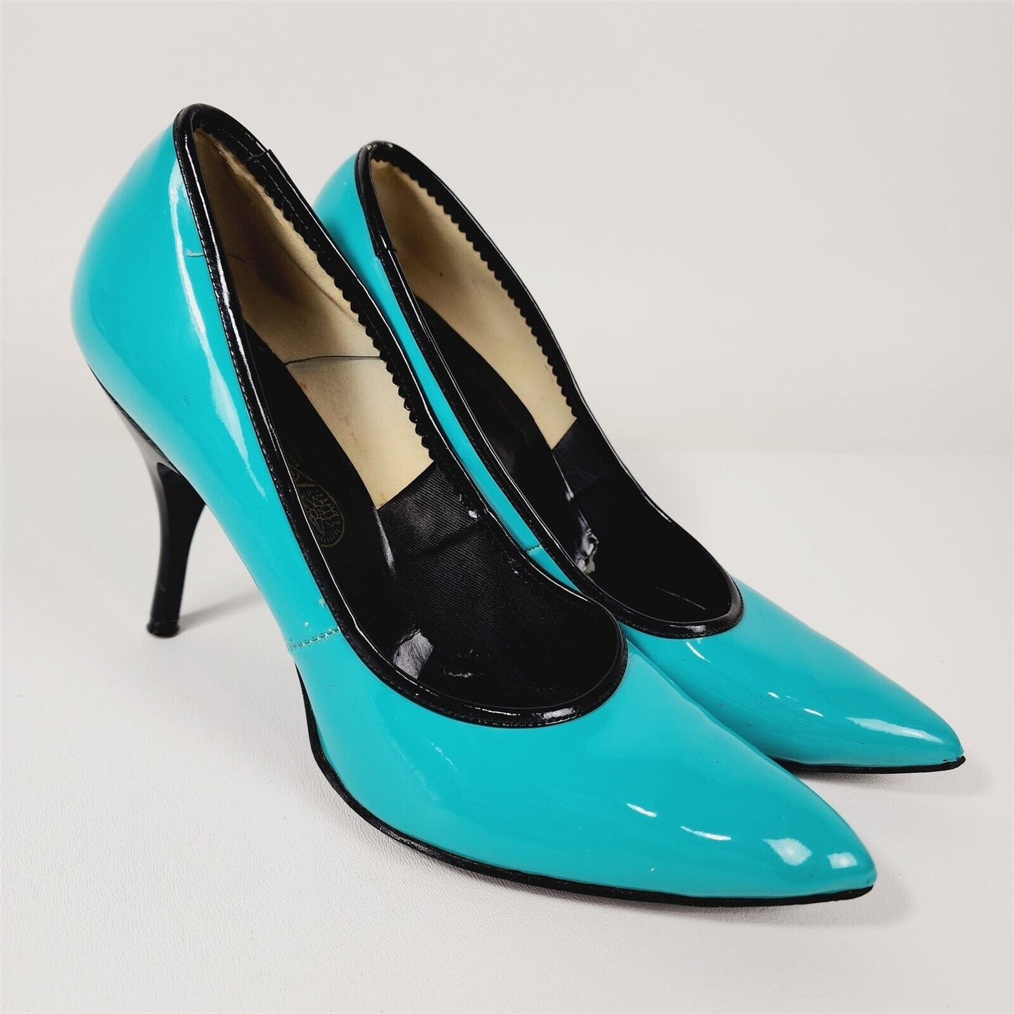 Vintage Karl's Turquoise Blue Pointed Toe Pumps Heels Shoes Size 6.5