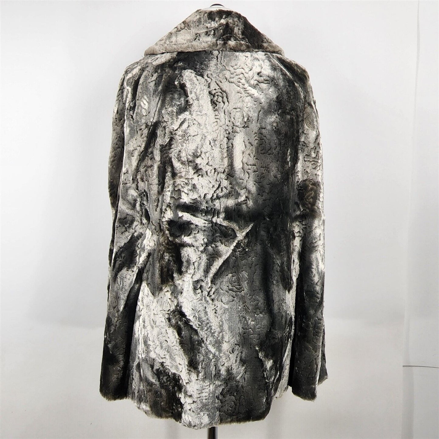 Vintage 1960s Betty Rose Gray Faux Fur Cape w/ Arm Holes