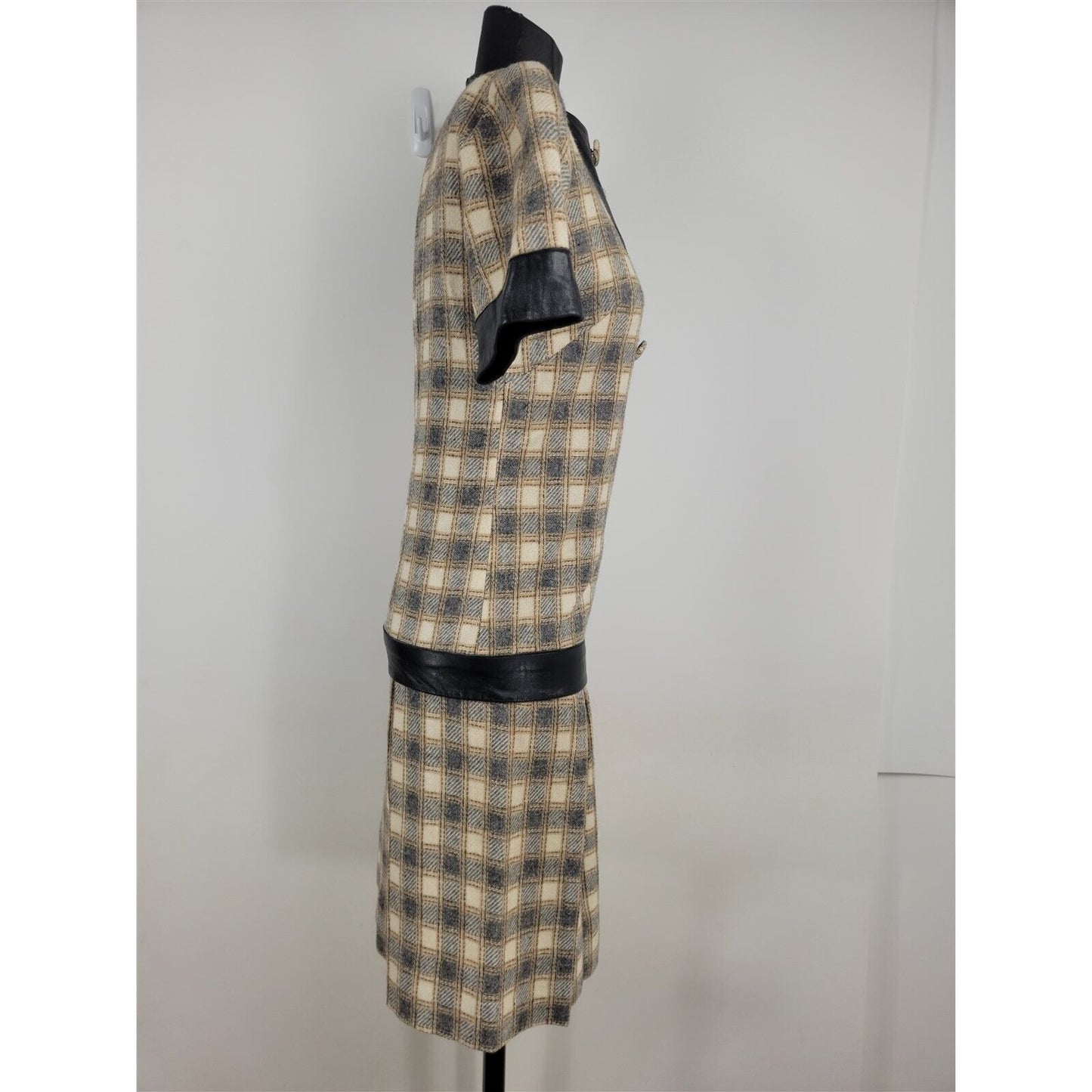 Vintage 1960s Pendleton 2 Piece Plaid Wool Gray & Cream Dress Womens Size S