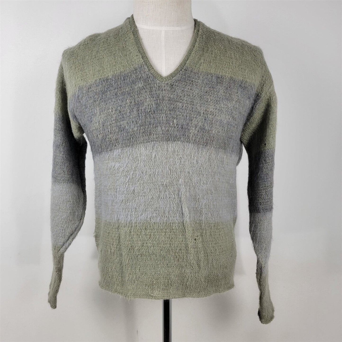 Vintage 1960s Campus Distressed Wool Mohair Sweater Mens Size M