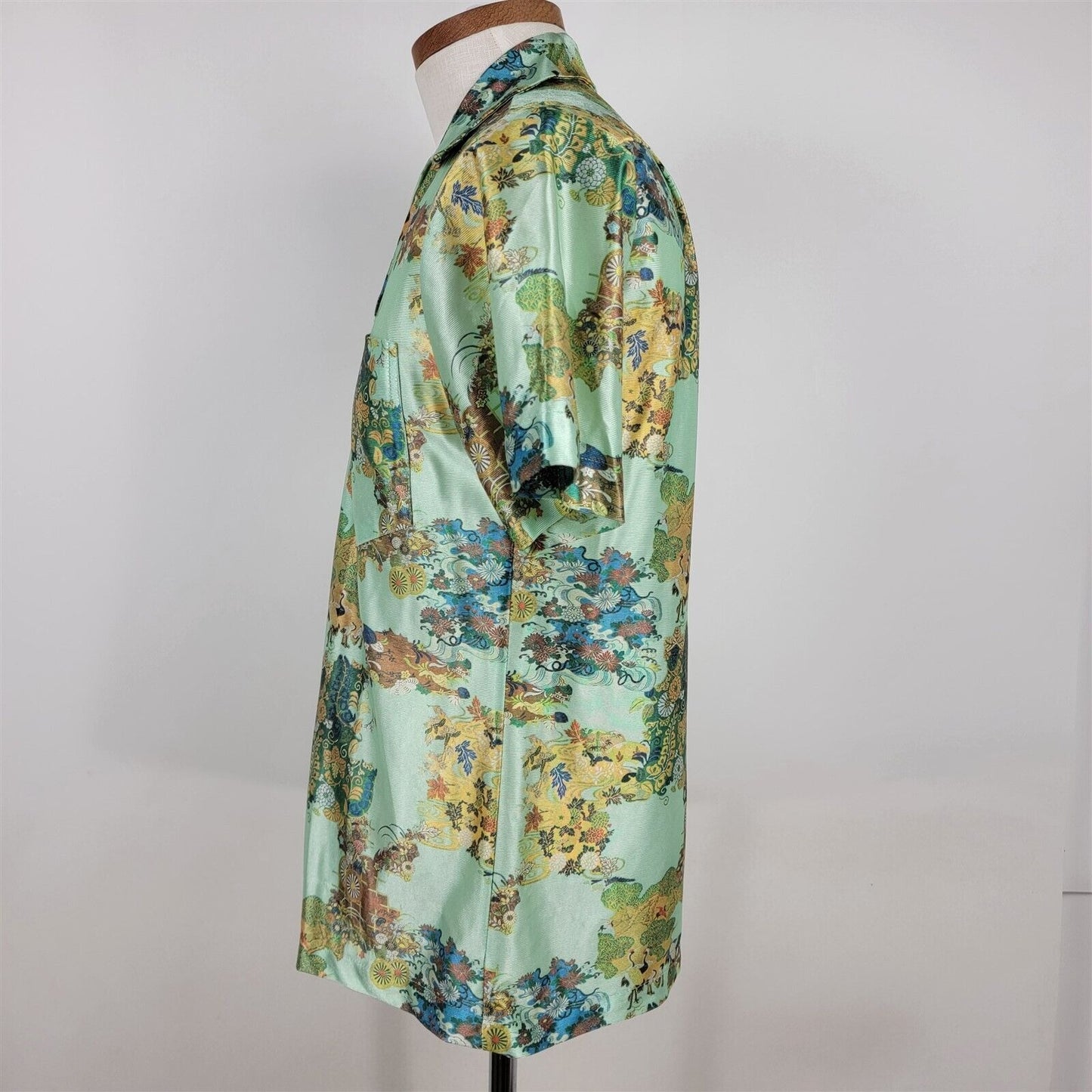 Vintage Asian Patterned Short Sleeve Floral Hawaiian Aqua Shirt Made in Hawaii