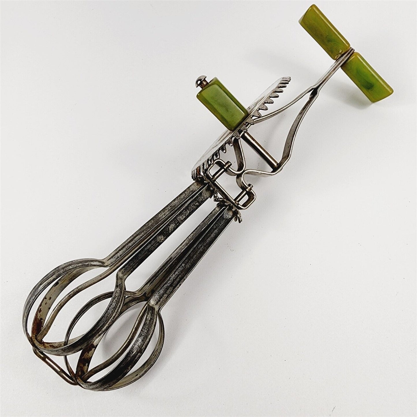 Vintage Androck Green Bakelite Catalin Handles Hand Mixer Egg Beater