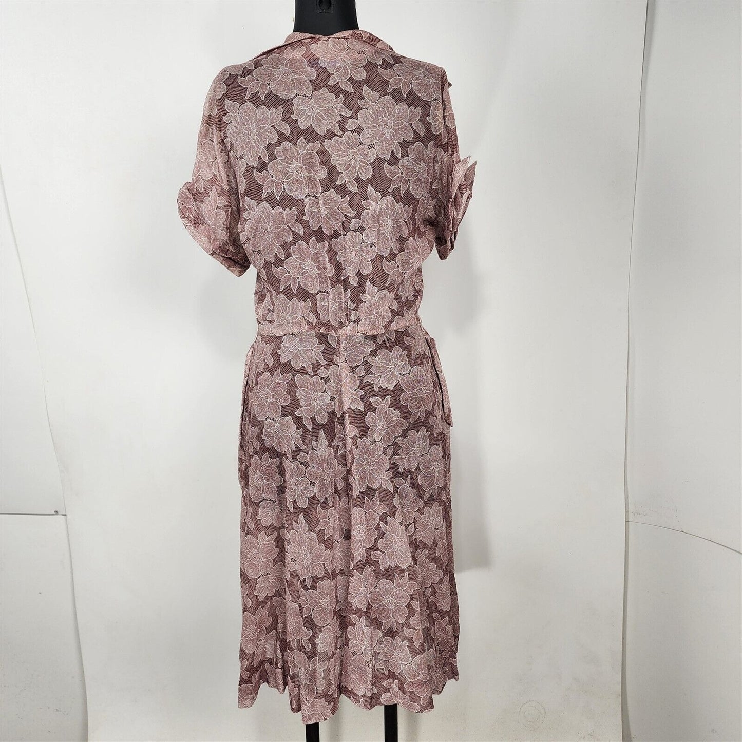 Vintage 1950s Murray White Mauve Pink Floral Print Sheer Button Front Dress