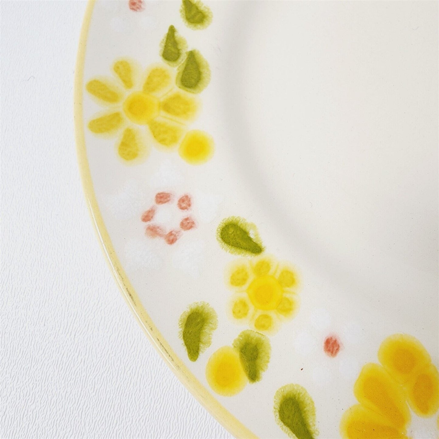 2 Vintage Franciscan Daisy Wreath Yellow Flower Salad Plates - 8"