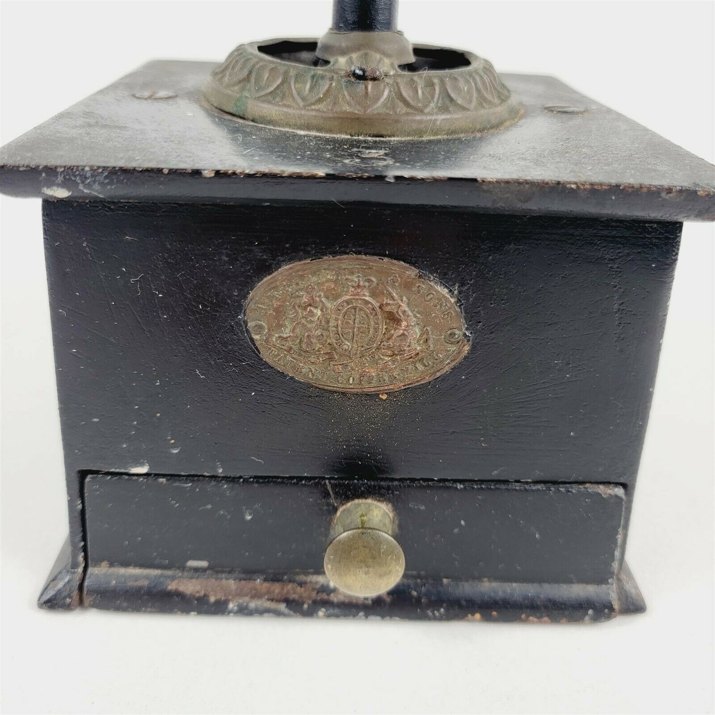 A Kenrick & Sons Coffee Mill Coffee Grinder Antique Cast Iron Brass Vintage No 3