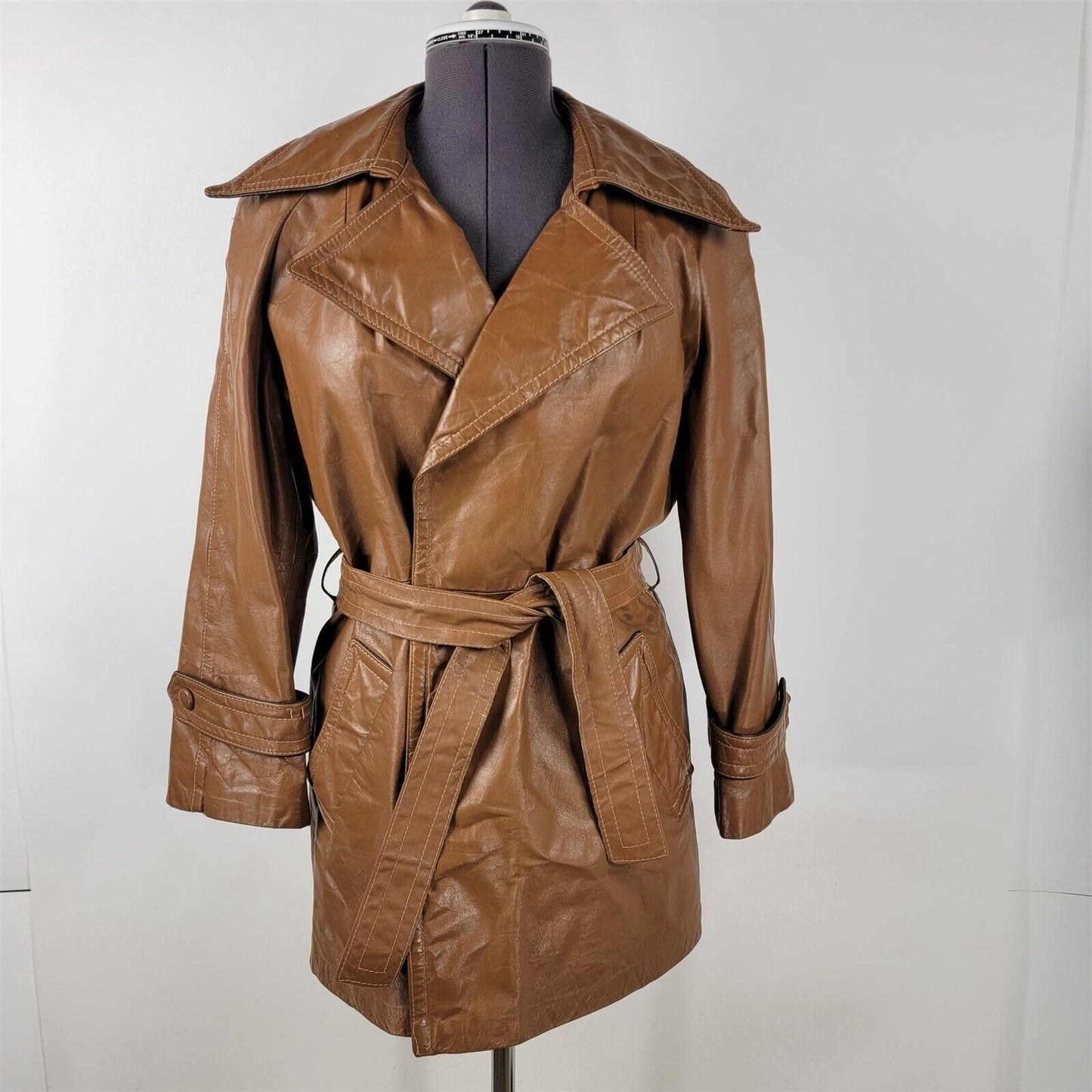 Vintage 1970s Tan Wrap Leather Jacket w/ Belt Womens M/L