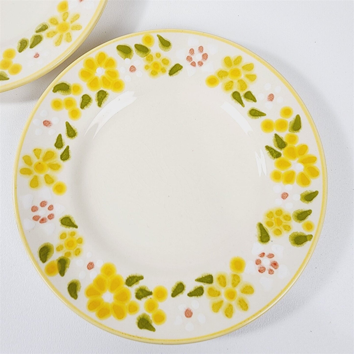 2 Vintage Franciscan Daisy Wreath Yellow Flower Salad Plates - 8"