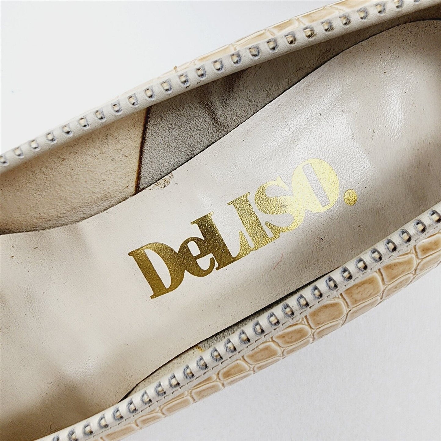 Vintage Palter Debs DeLiso Cream Reptile Pumps Heels Shoes Womens Size 8 AA