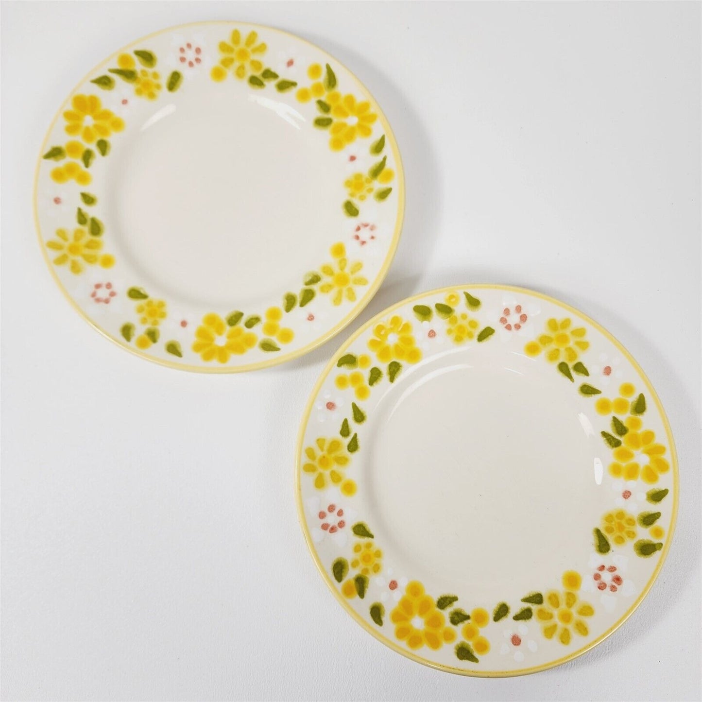 2 Vintage Franciscan Daisy Wreath Yellow Flower Salad Plates - 8"