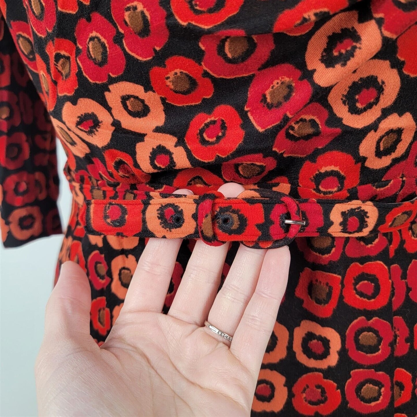 Vintage 1960s House of Shroyers Red & Orange Floral Jersey Print Dress