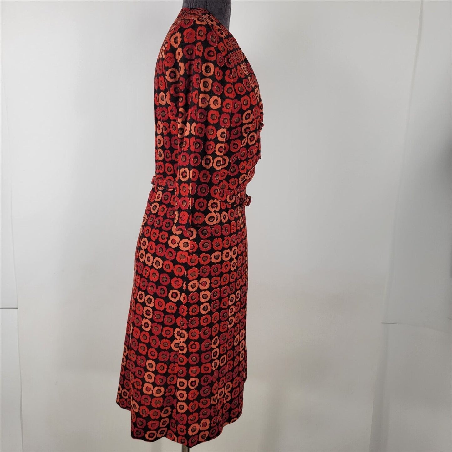 Vintage 1960s House of Shroyers Red & Orange Floral Jersey Print Dress