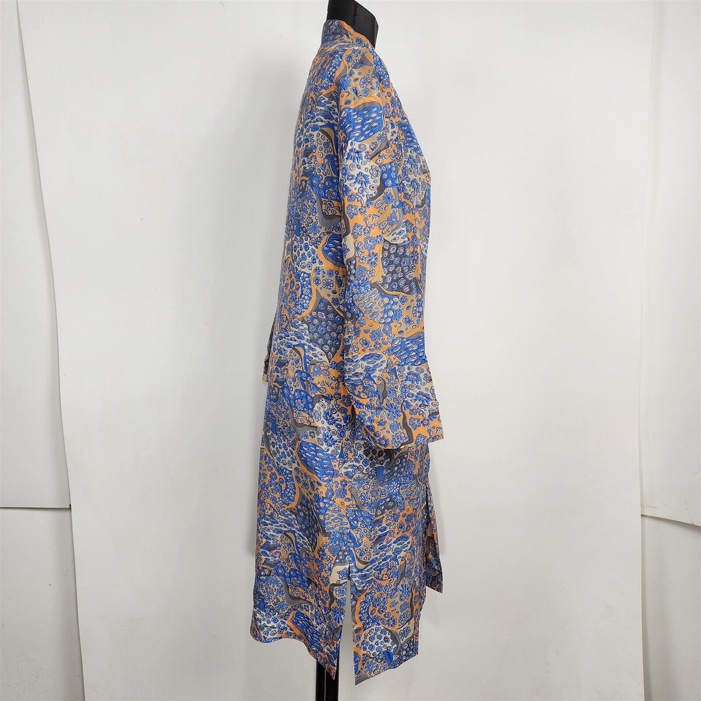 Vintage 1930s Marshall Field & Co Silk Robe Blue & Yellow Floral Frog Closure