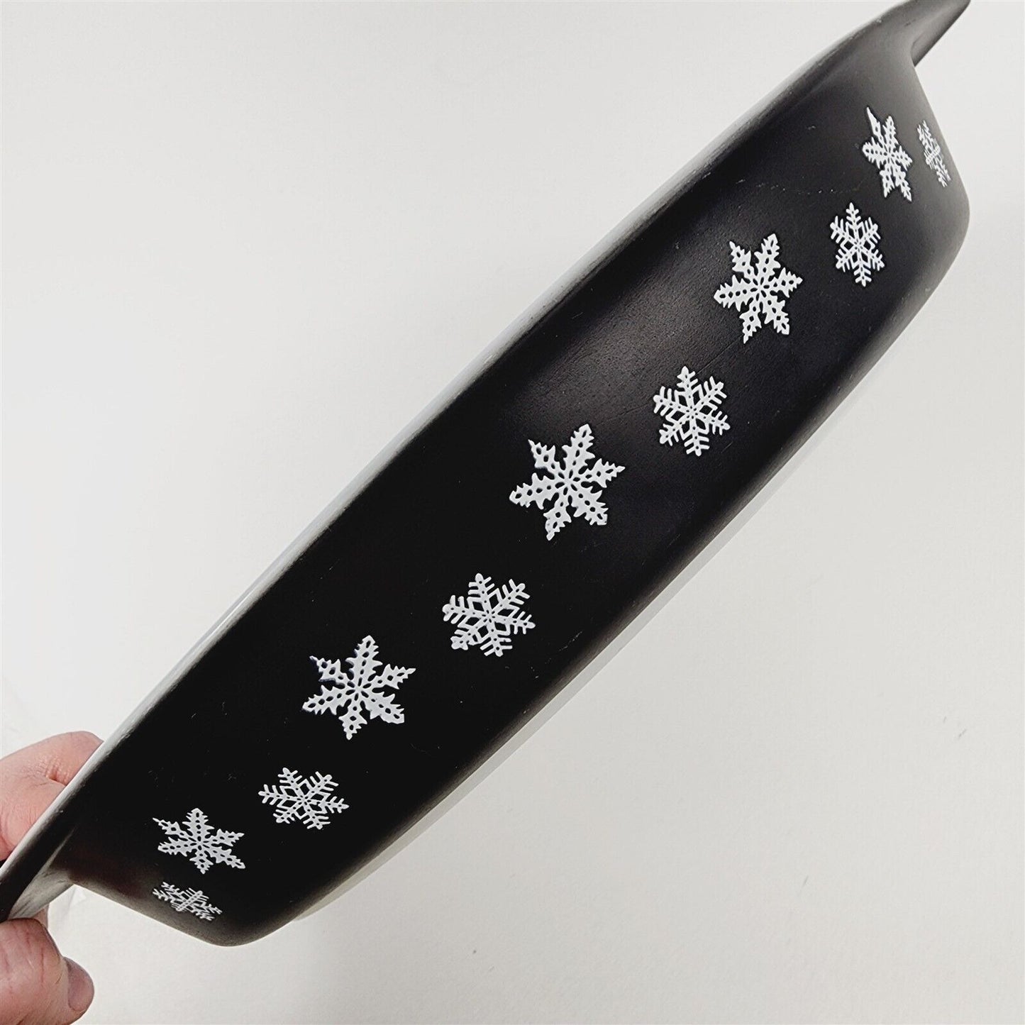 Vintage Pyrex Black Snowflake Divided Oval Casserole Dish 1.5 Qt - No Lid