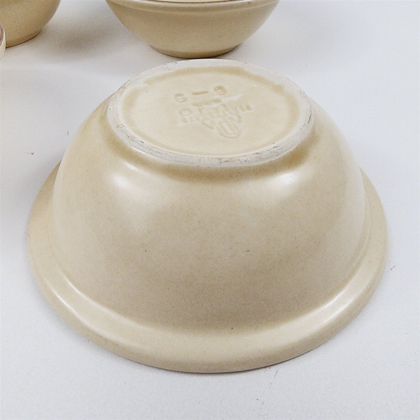 4 Vintage Pfaltzgraff Village Soup Cereal Bowls Beige Brown - 6"