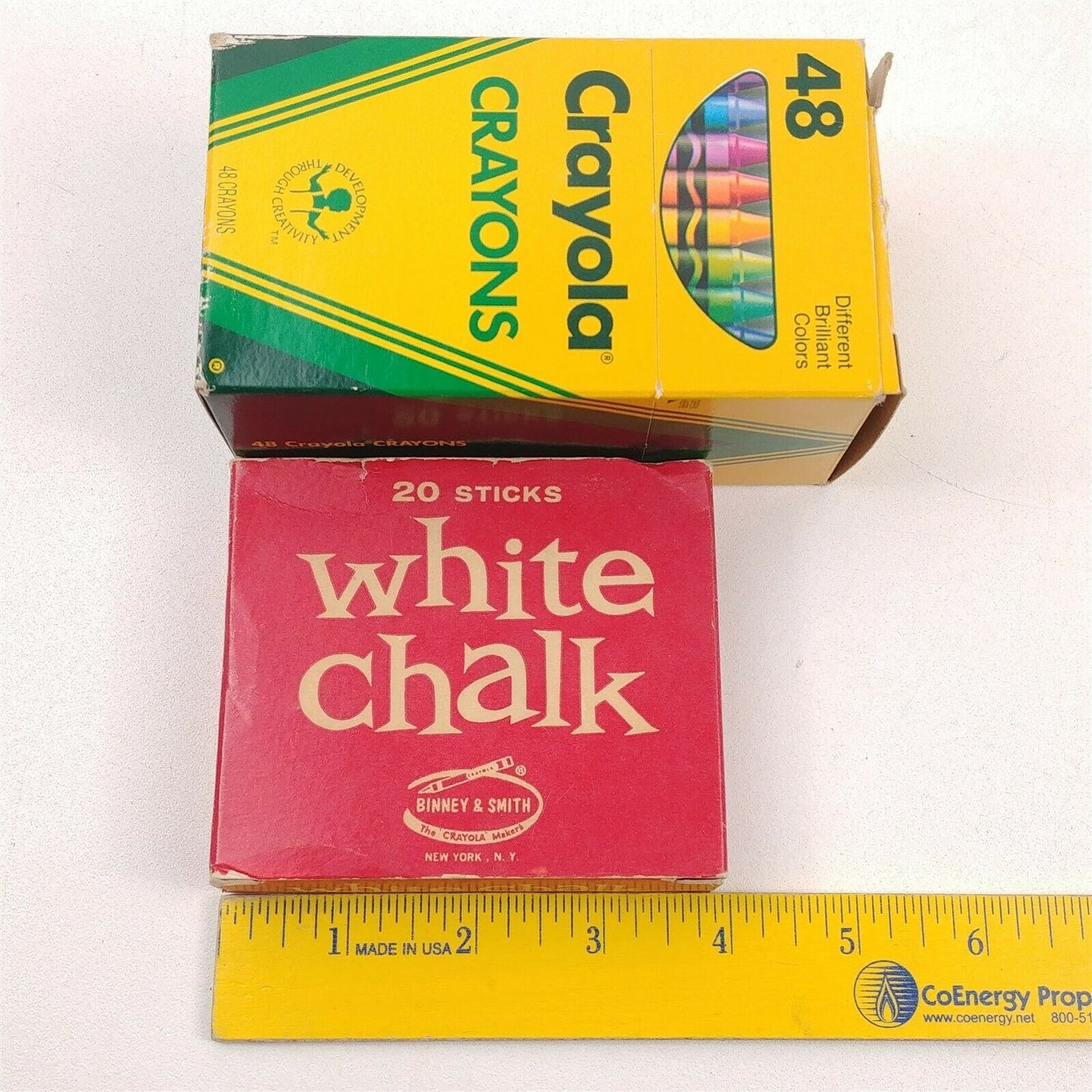 1988 48 Crayola Crayons 2 Missing - Binney & Smith White Chalk - Used