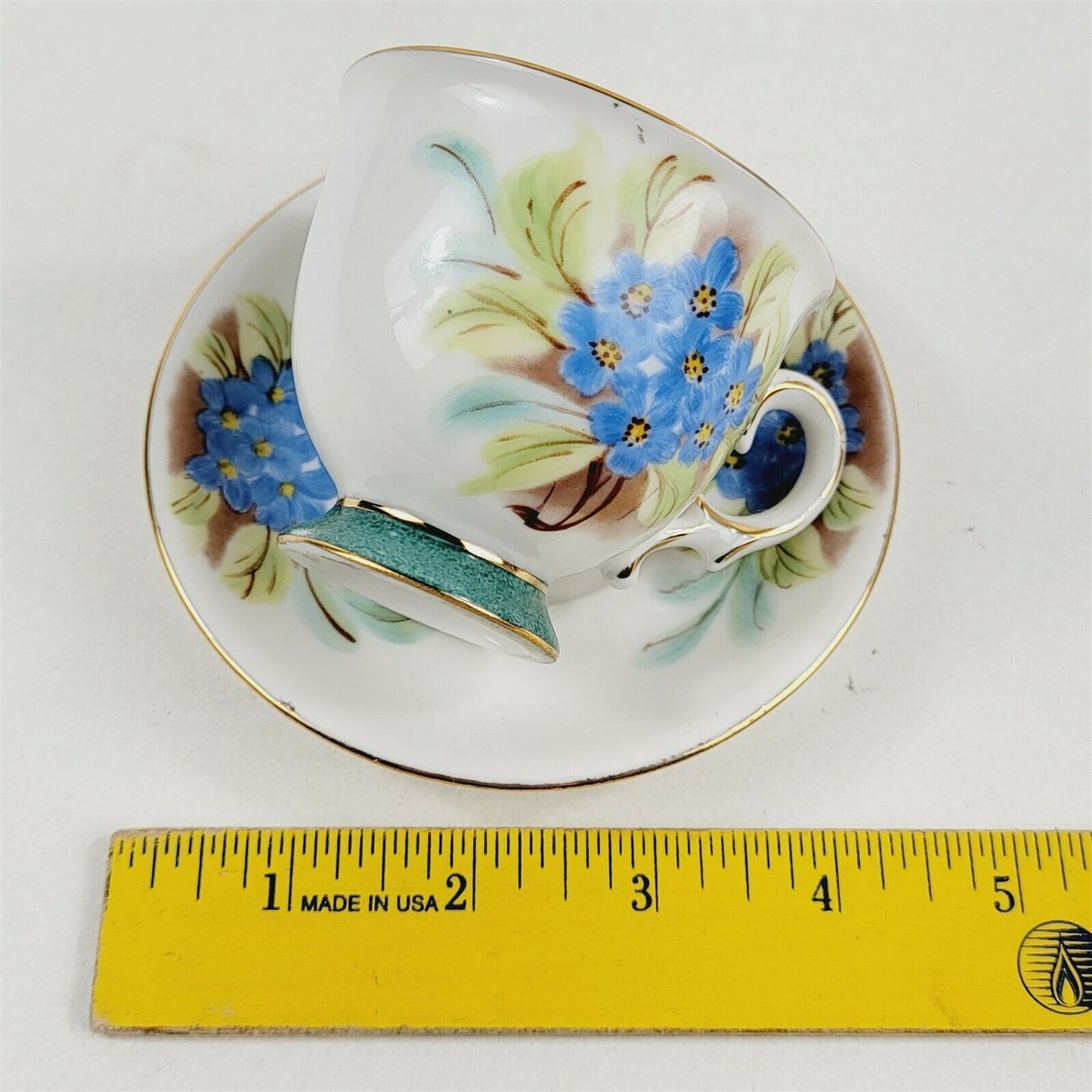 Hong Sheng Blue Floral Decorative Tea Cup & Saucer