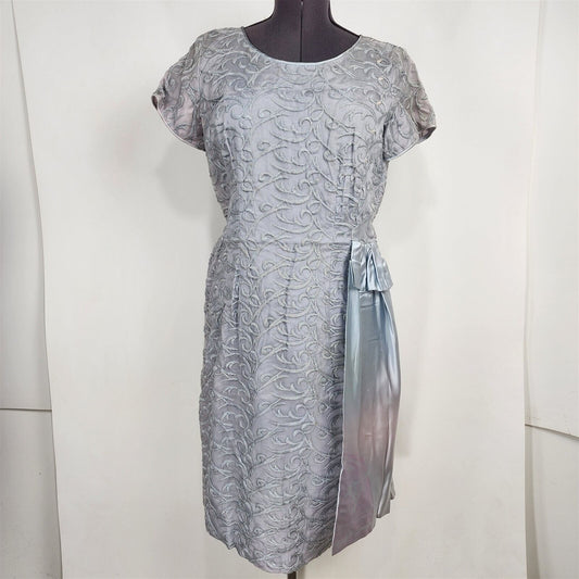 Vintage Gray Short Sleeve Embossed Embroidered Sheath Dress