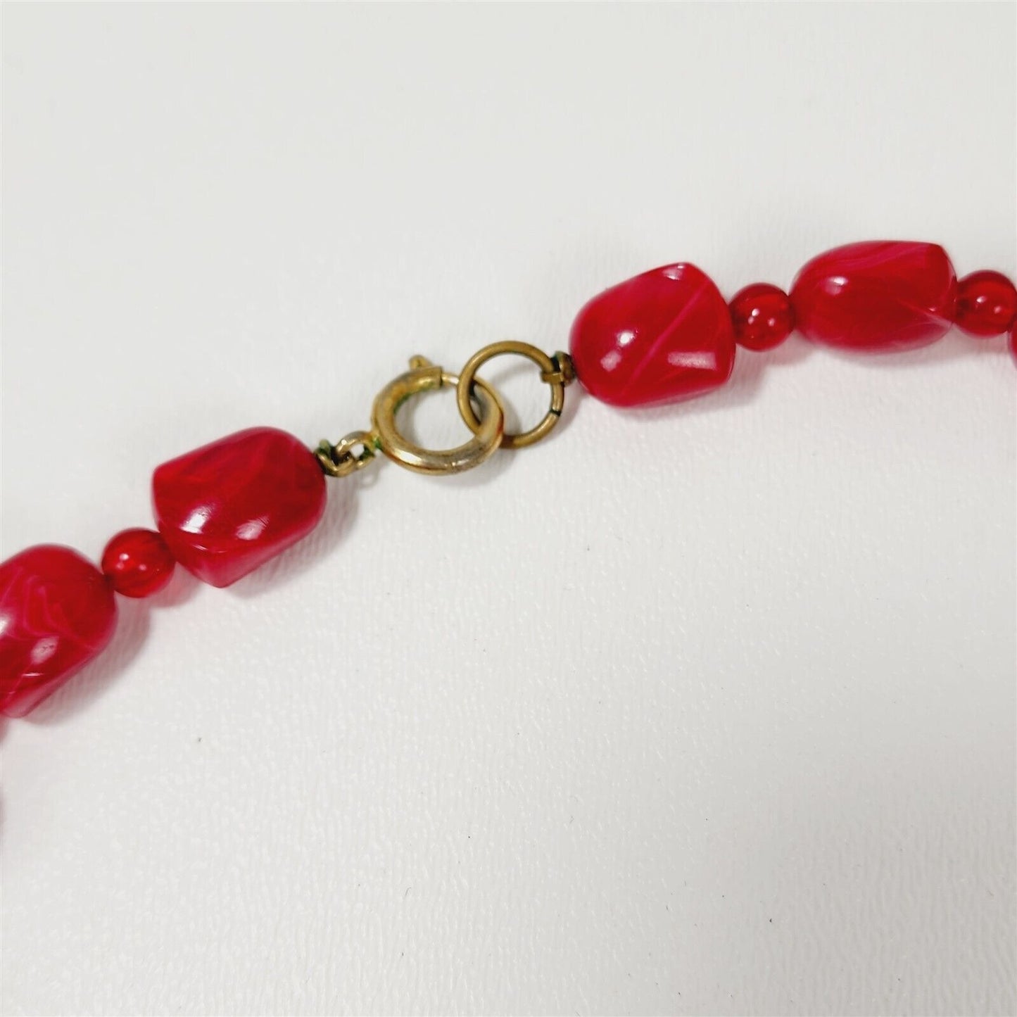 Vintage 1960s Red Swirl Molded Plastic Bead Necklace - 24"