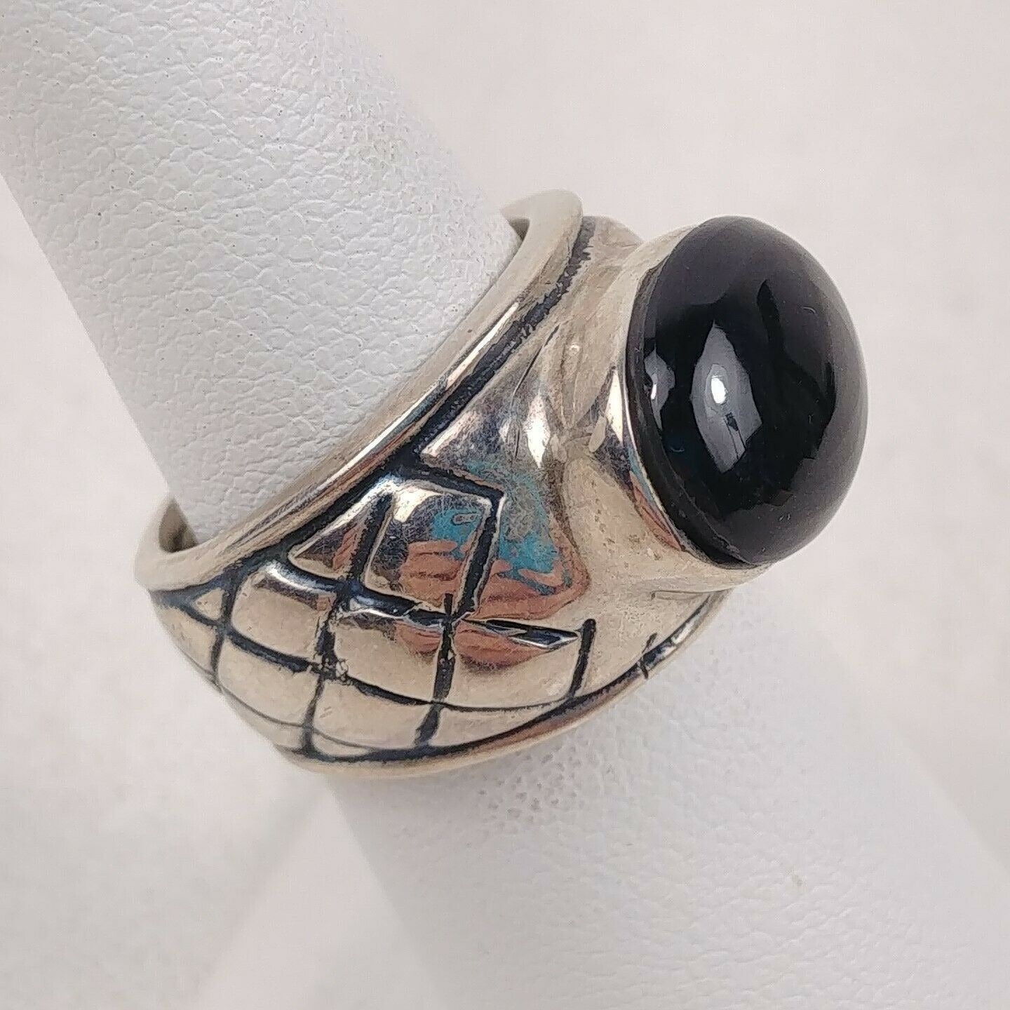 Sterling Silver 925 Oval Cabochon Onyx Size 7.75 Ring 15.5 grams