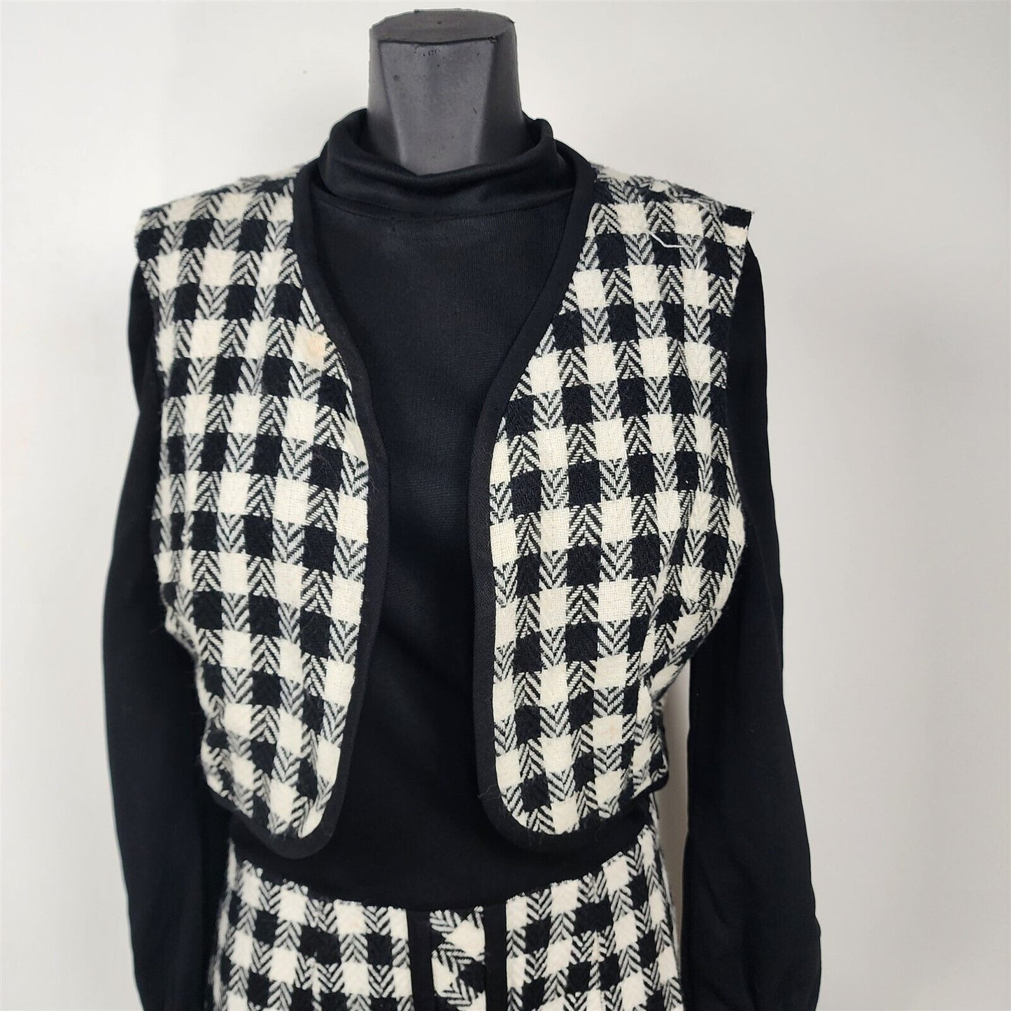 Vintage 1960s Jerrie Lurie Black & White Plaid Turtle Neck Dress w/ Vest