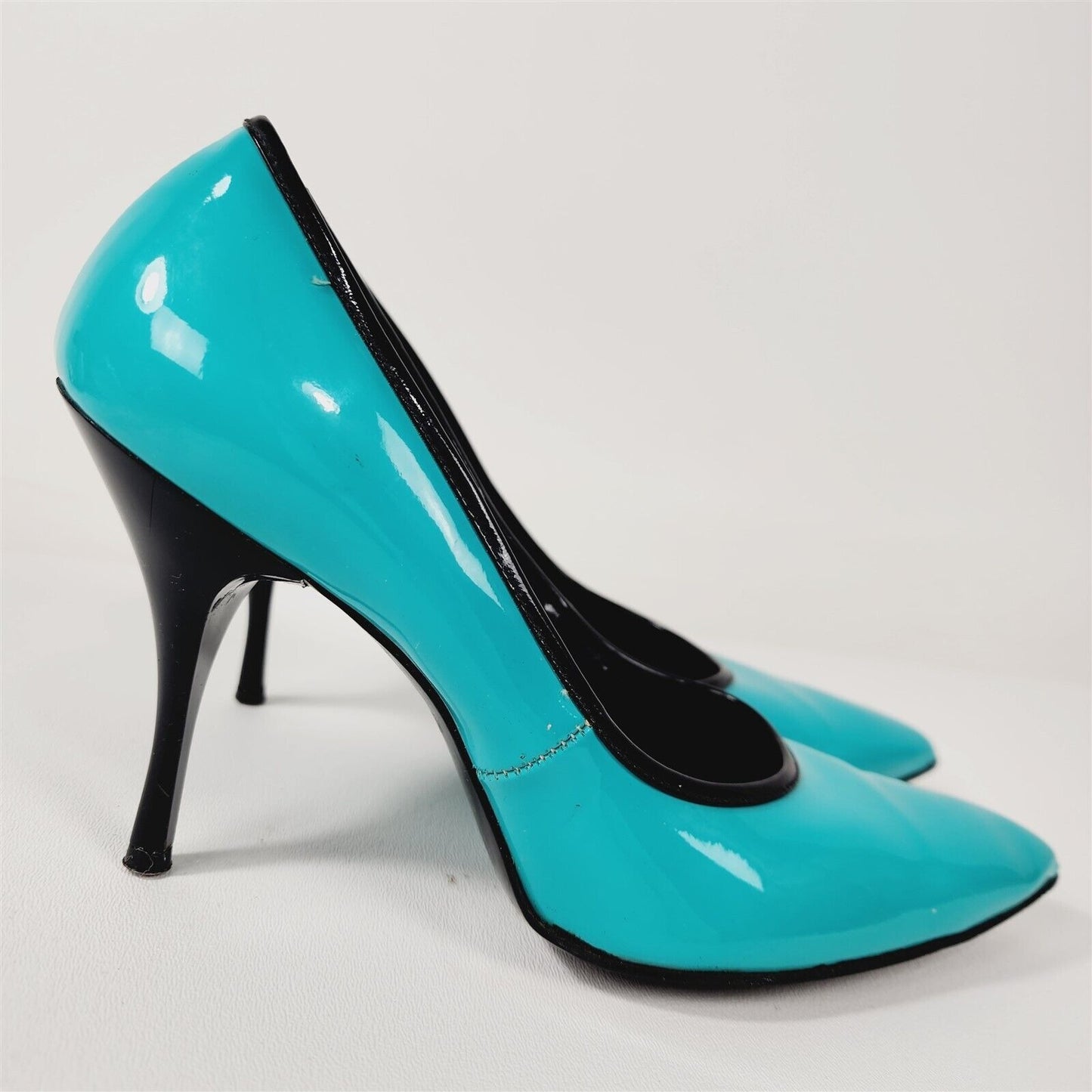 Vintage Karl's Turquoise Blue Pointed Toe Pumps Heels Shoes Size 6.5