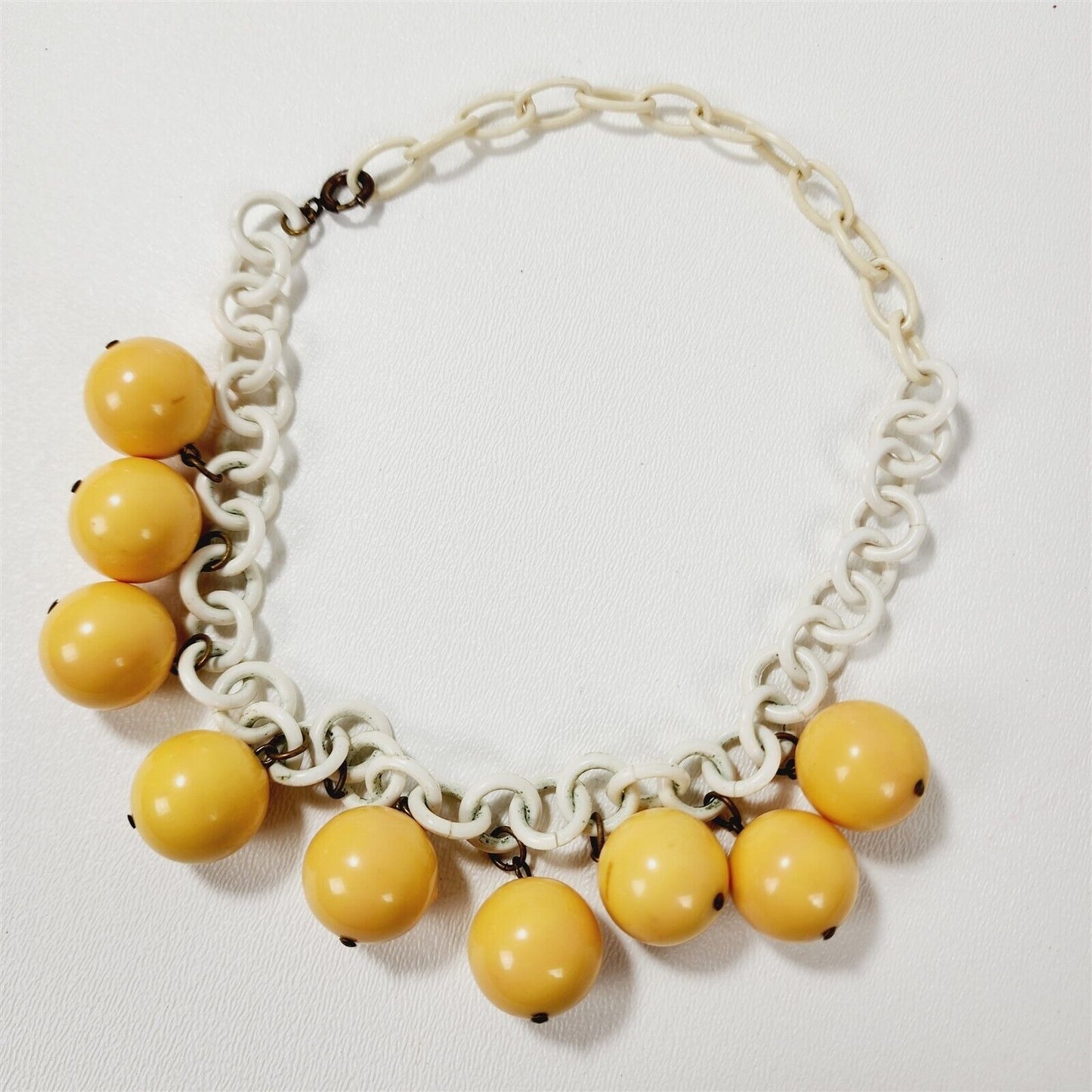 Vintage Lucite Bakelite Chain Link White & Yellow Choker Necklace