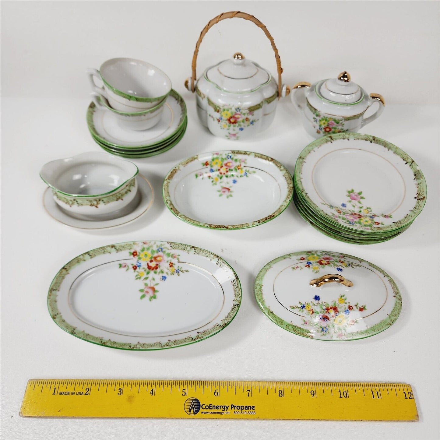 Vintage 20 Piece Porcelain Childs Tea Set Dishes Japan Green Floral Plates Cups