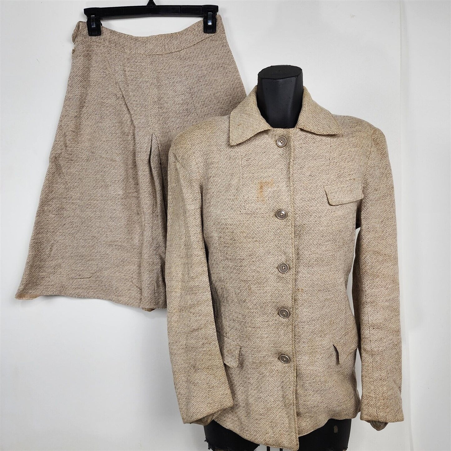 Vintage 1950s-60s Beige Wool Skirt Suit Set Womens Size S