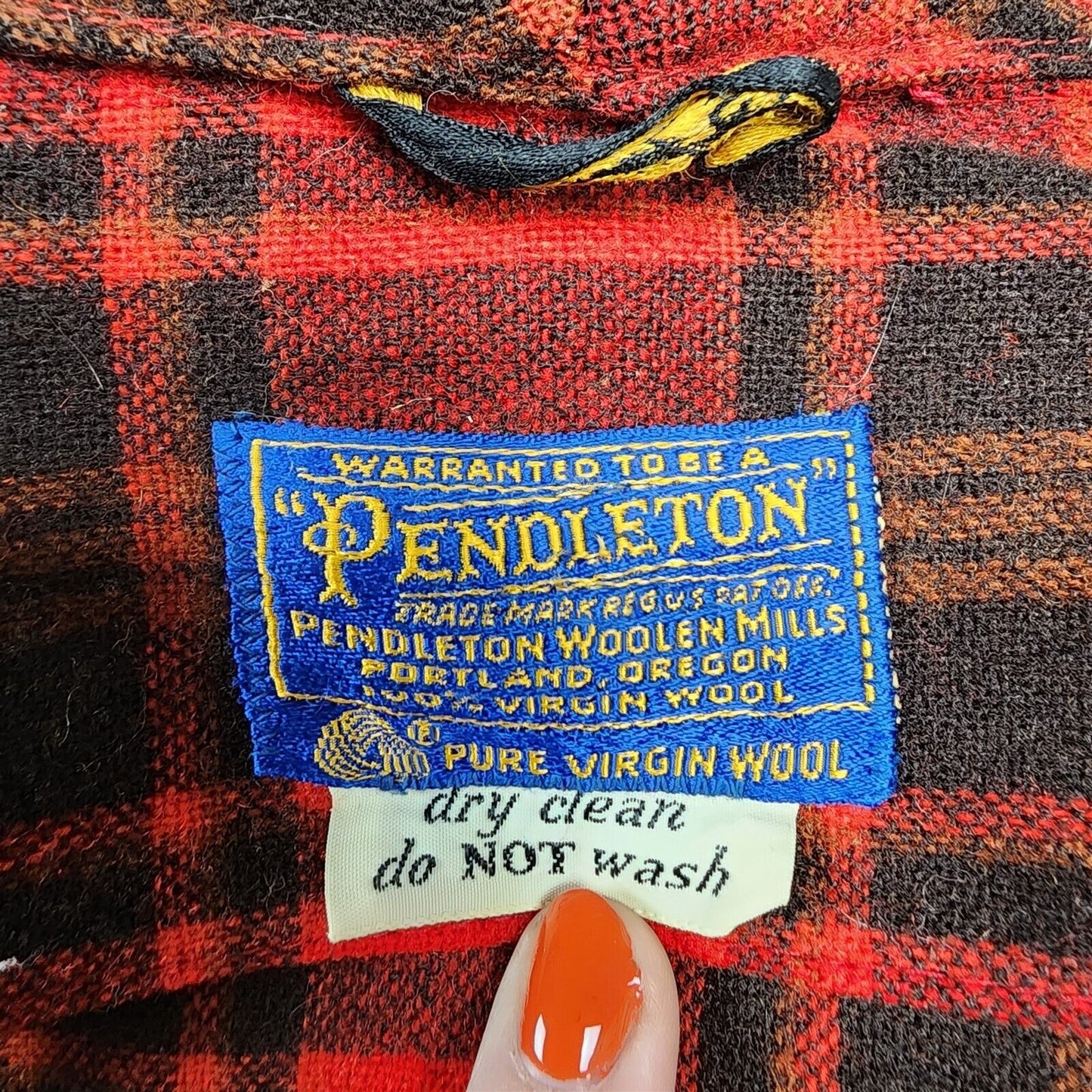 Vintage 100% Wool Robe Red Tartan Plaid