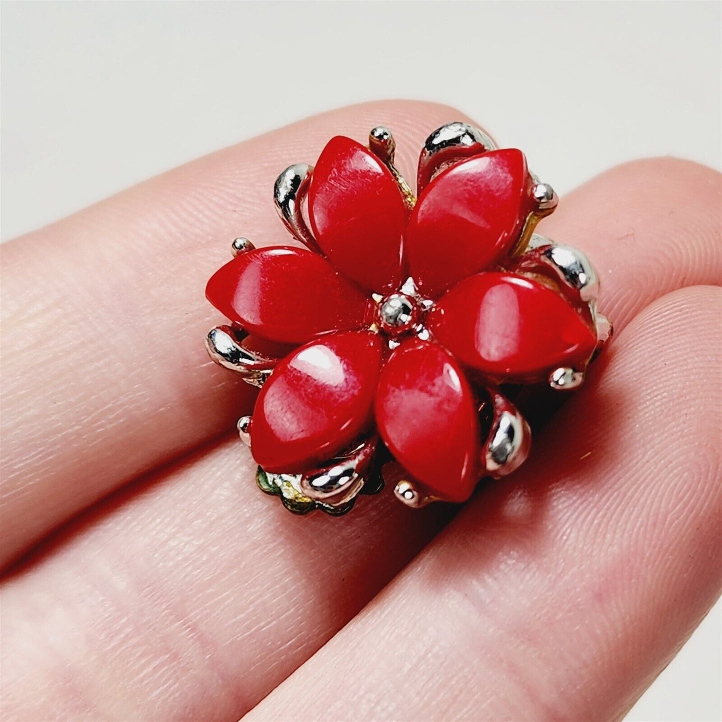 Vintage Red Flower Plastic Bakelite Clip On Silver Tone Earrings