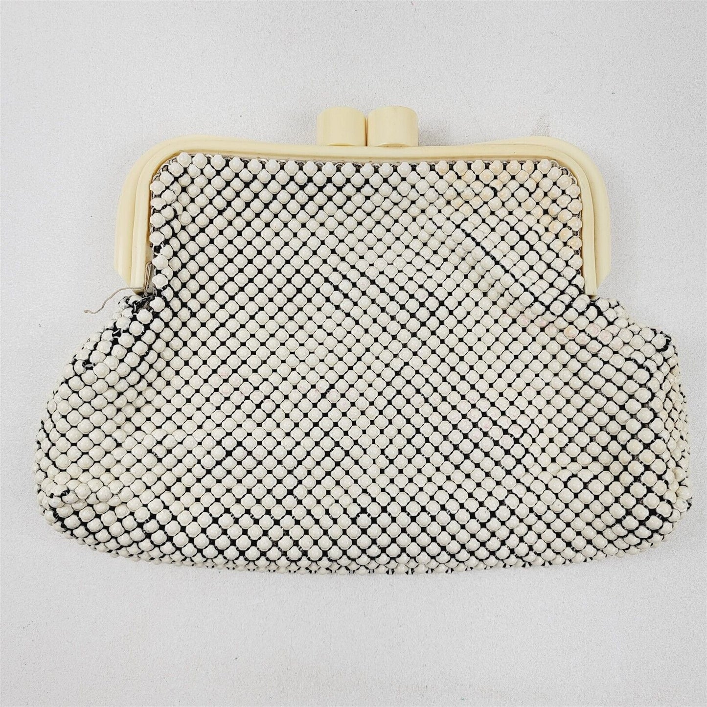 Vintage Cream Mesh Purse Evening Clutch Plastic Top Clamshell Whitting Davis?