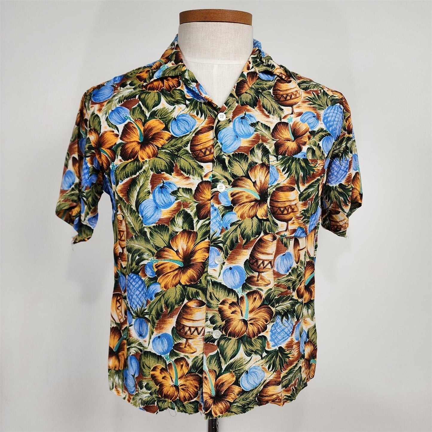 Vintage South Pacific Hand Screen Button Loop Hawaiian Tiki Shirt Mens M