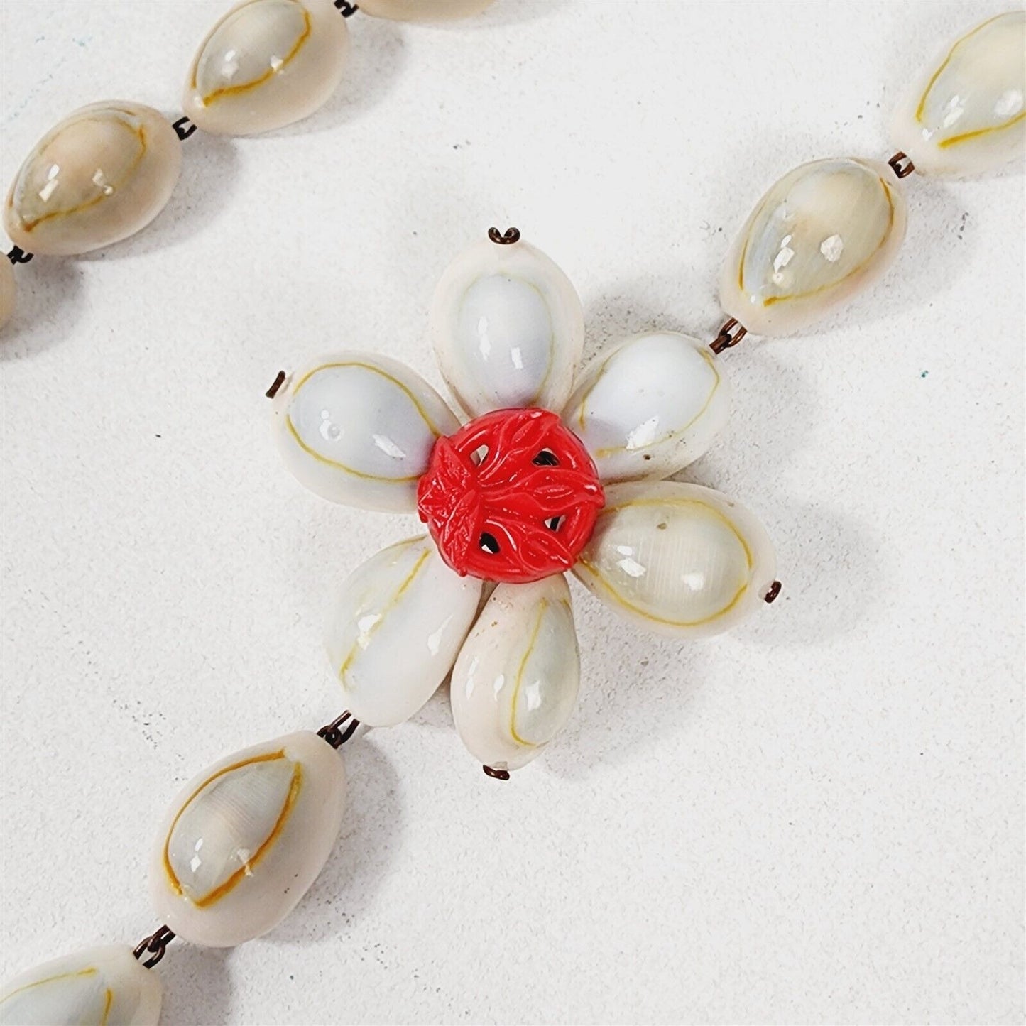 Vintage Hawaiian Cowrie Shell Jewelry Set Necklace Bracelet Screw Back Earrings