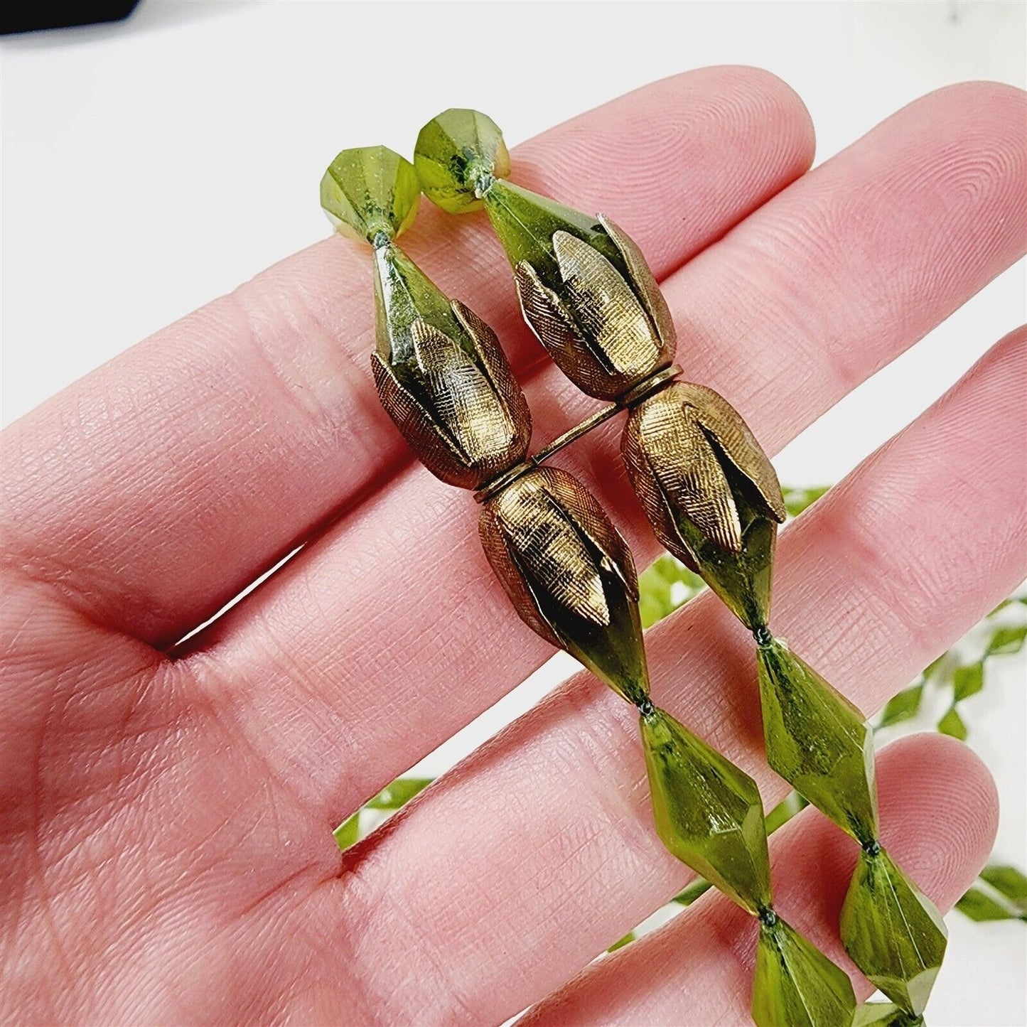 Vintage Double Layer Faceted Green Lucite Bead Flapper Necklace 45"