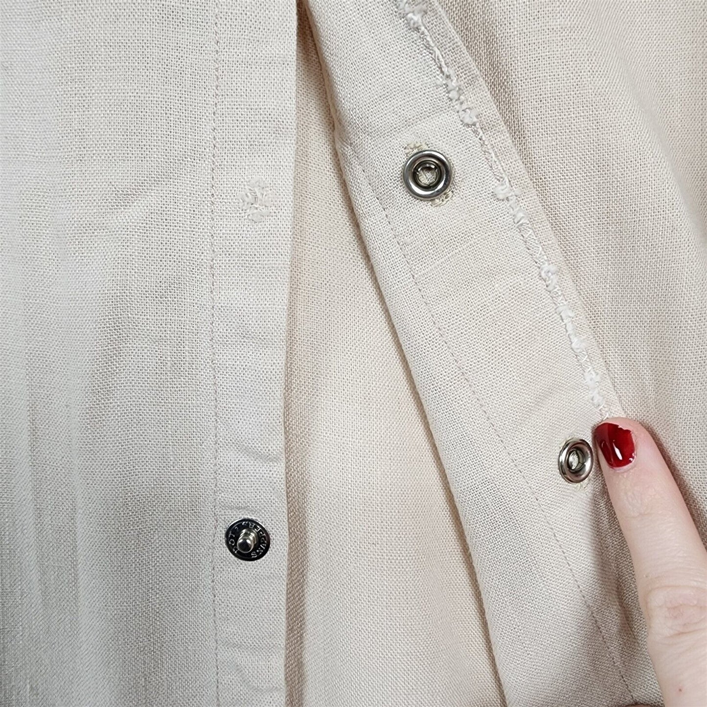 Vintage 1970s Beige Western Pearl Snap Long Sleeve Shirt