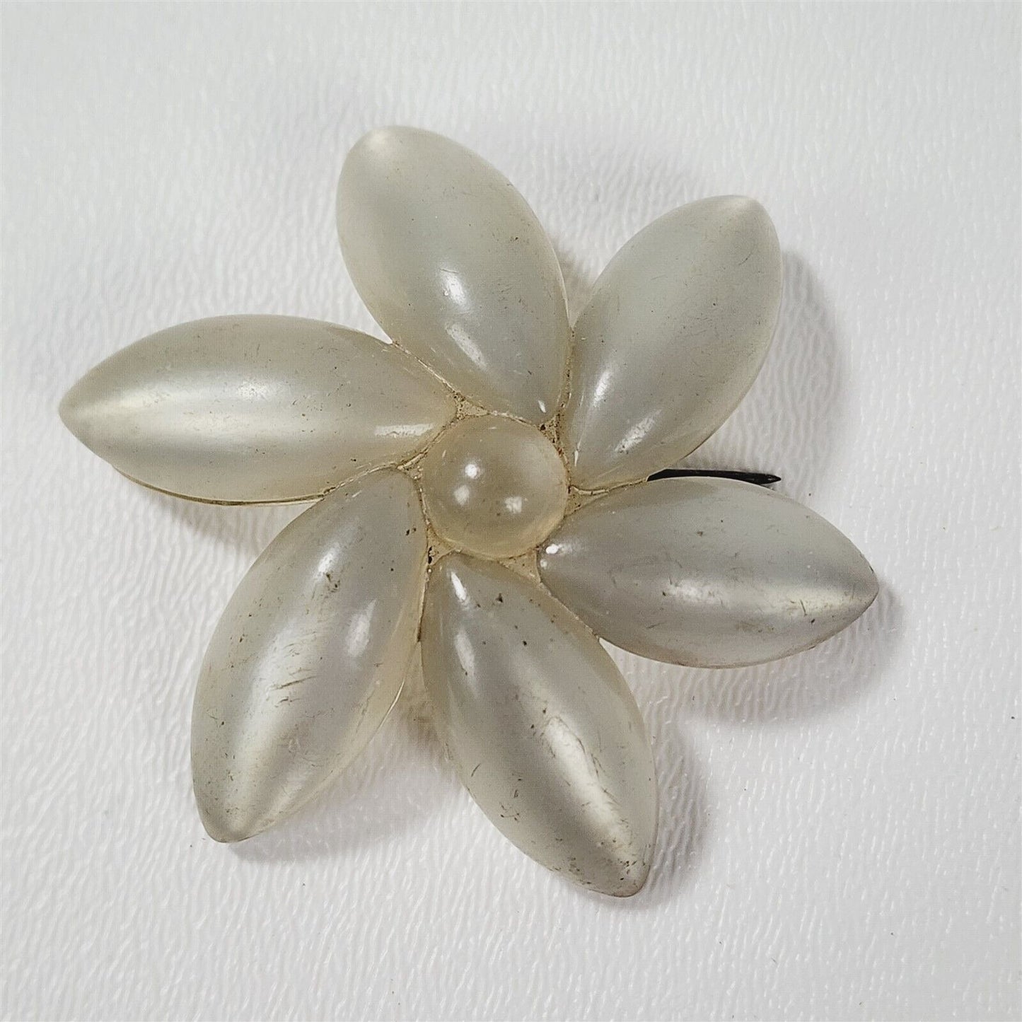 Vintage Lucite Flower Floral Brooch Pin